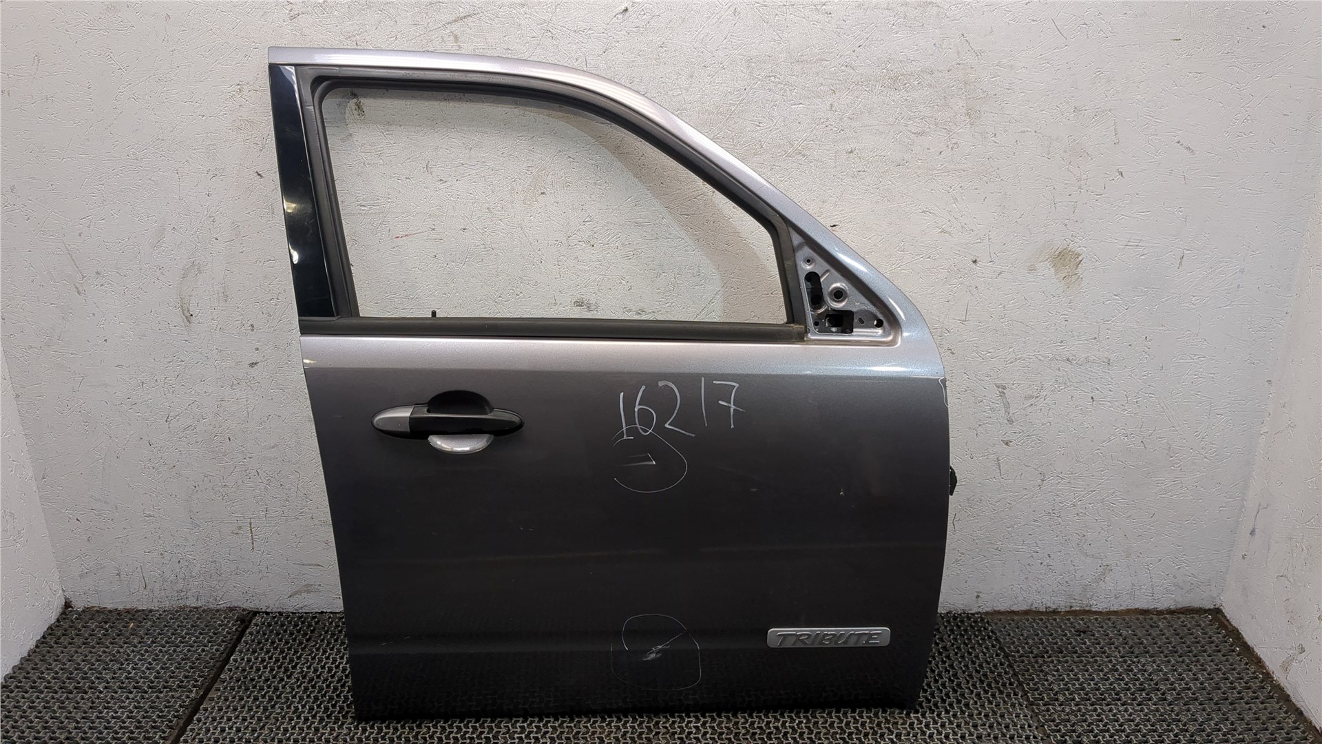 Дверь передняя правая