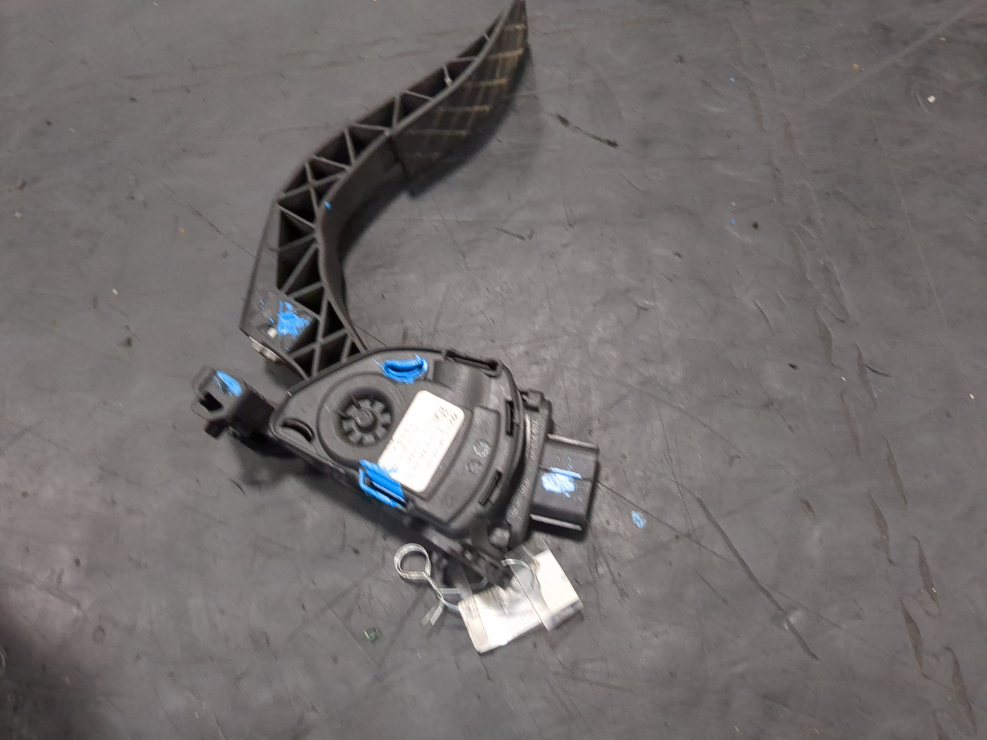 Педаль газа