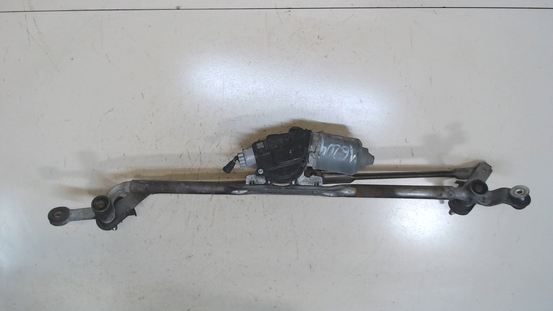 Трапеция стеклоочистителей