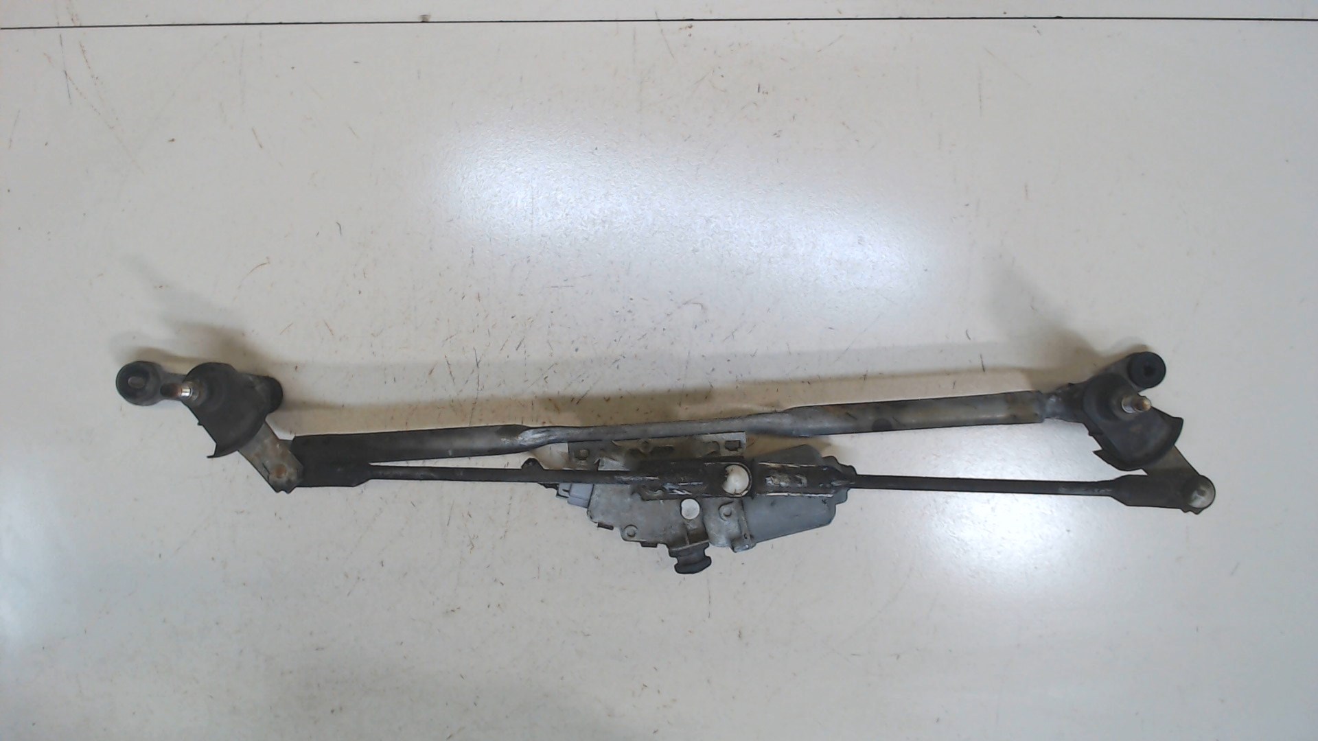 Трапеция стеклоочистителей