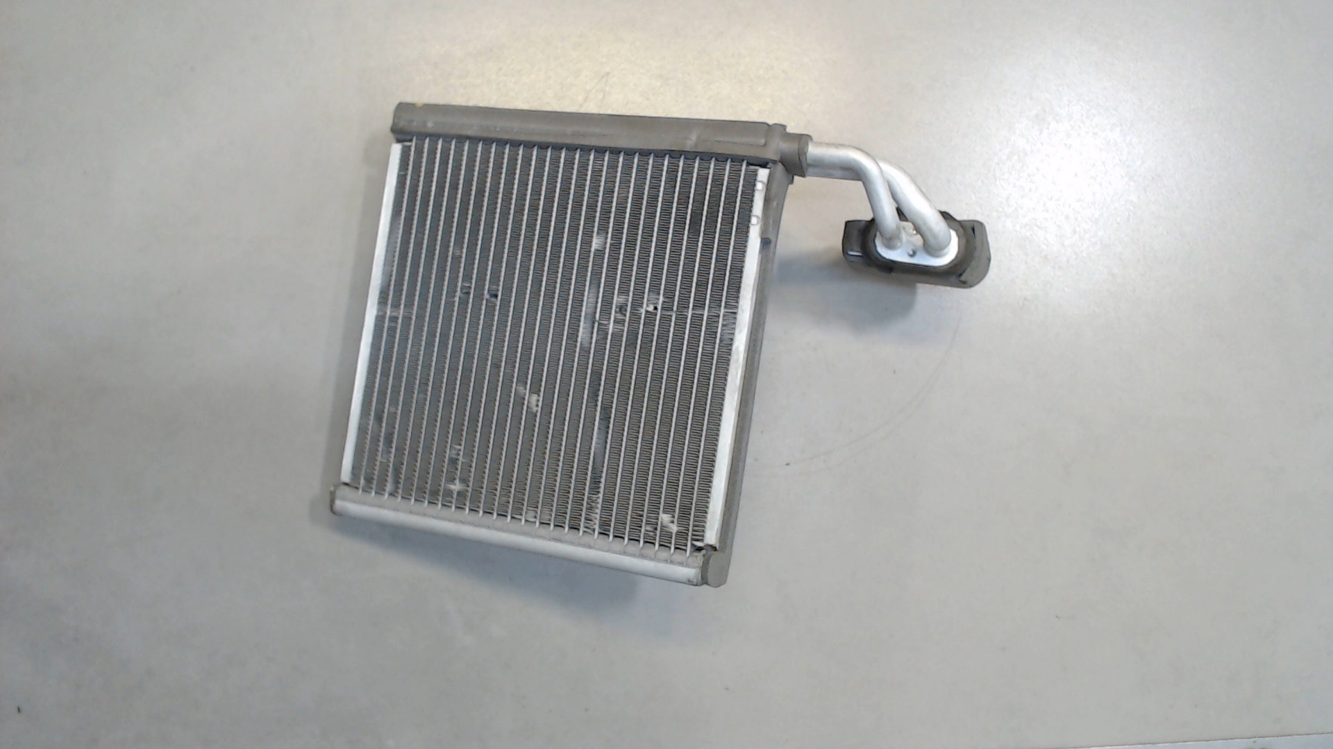 Радиатор кондиционера / конденсер