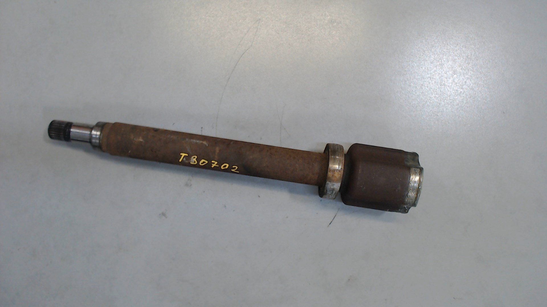 Полуось передняя правая