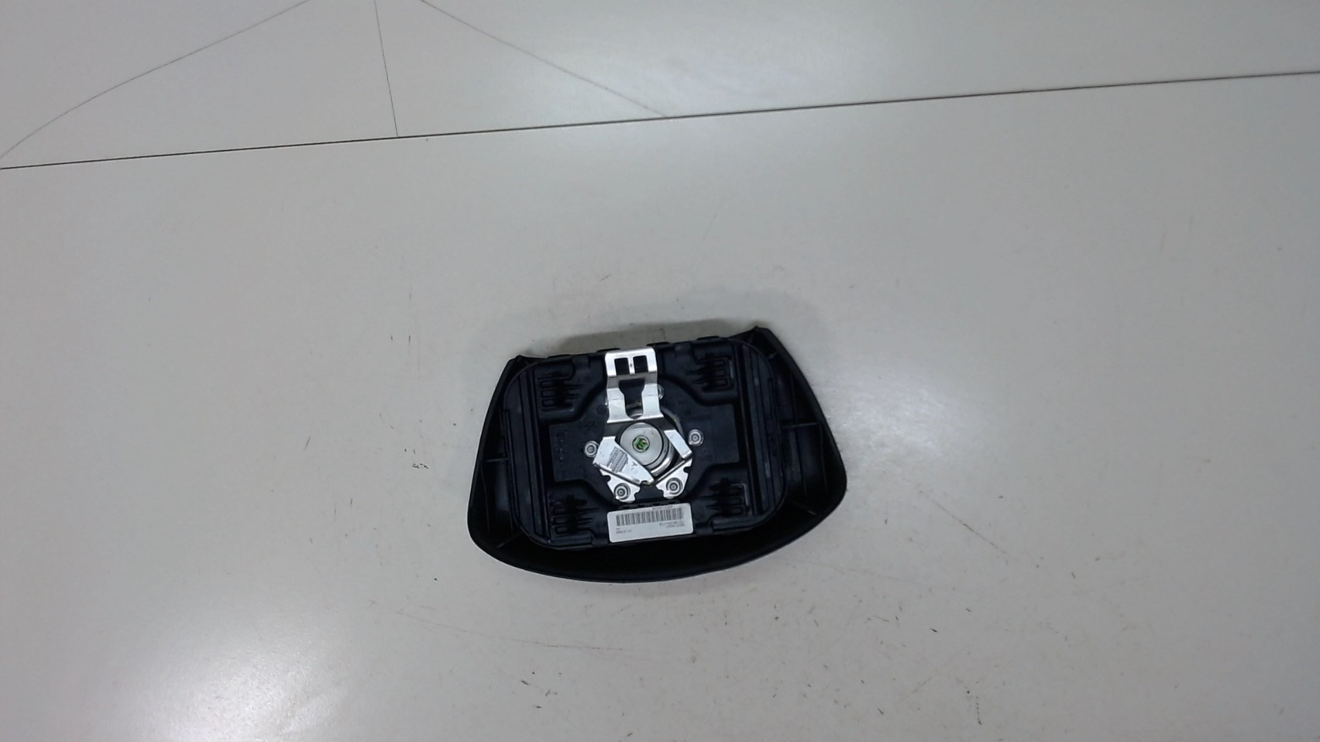 Подушка безопасности в рулевое колесо