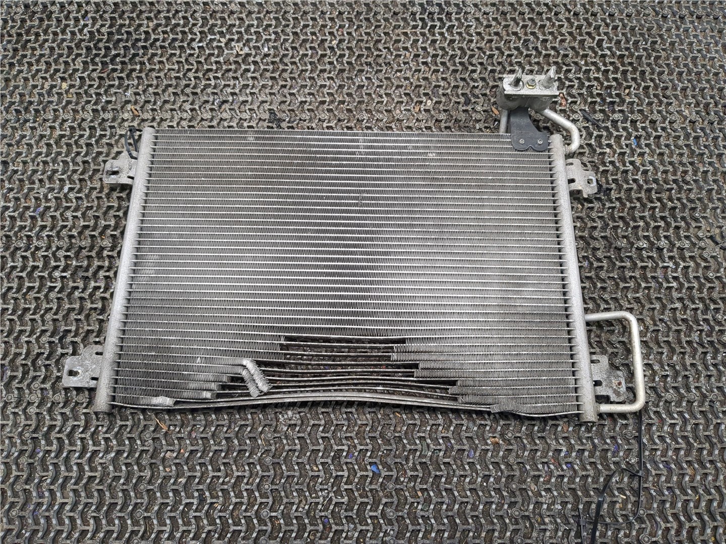 Радиатор кондиционера / конденсер