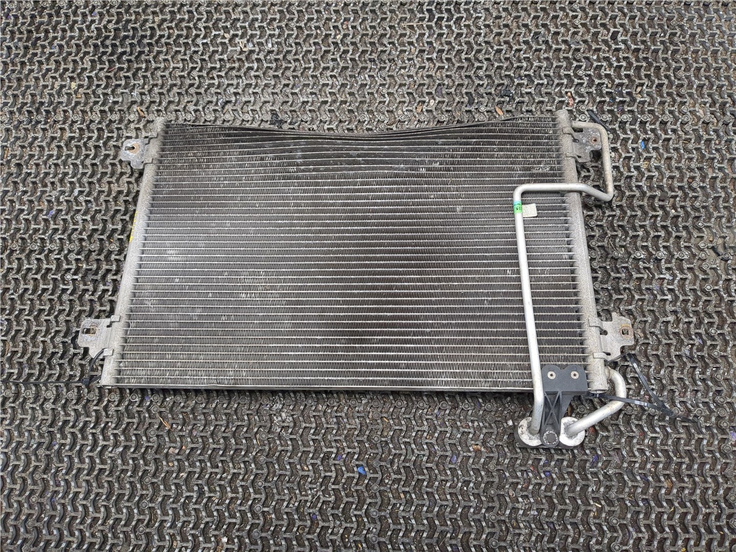 Радиатор кондиционера / конденсер