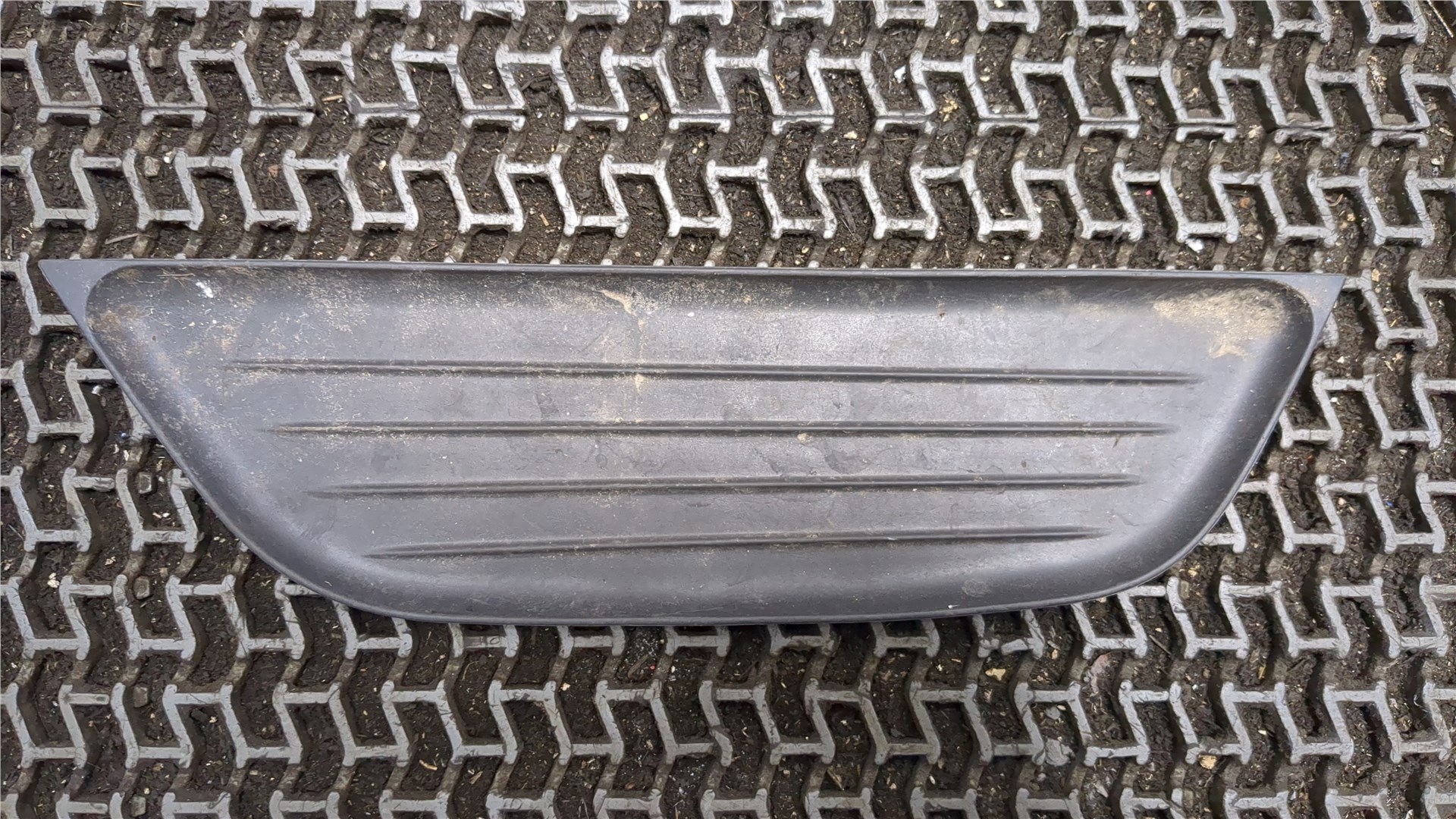 Накладка (кузов наружные)