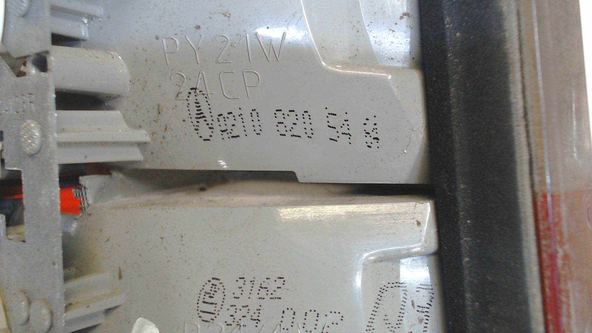 Фонарь задний правый