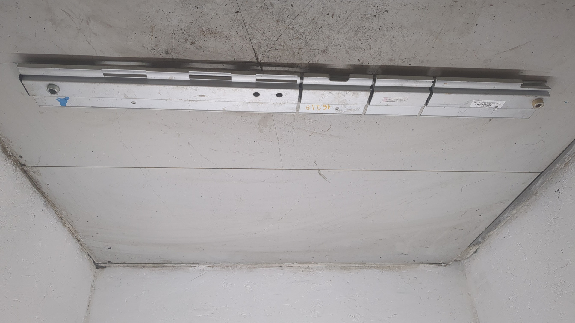 Кронштейн (сопут. товар)