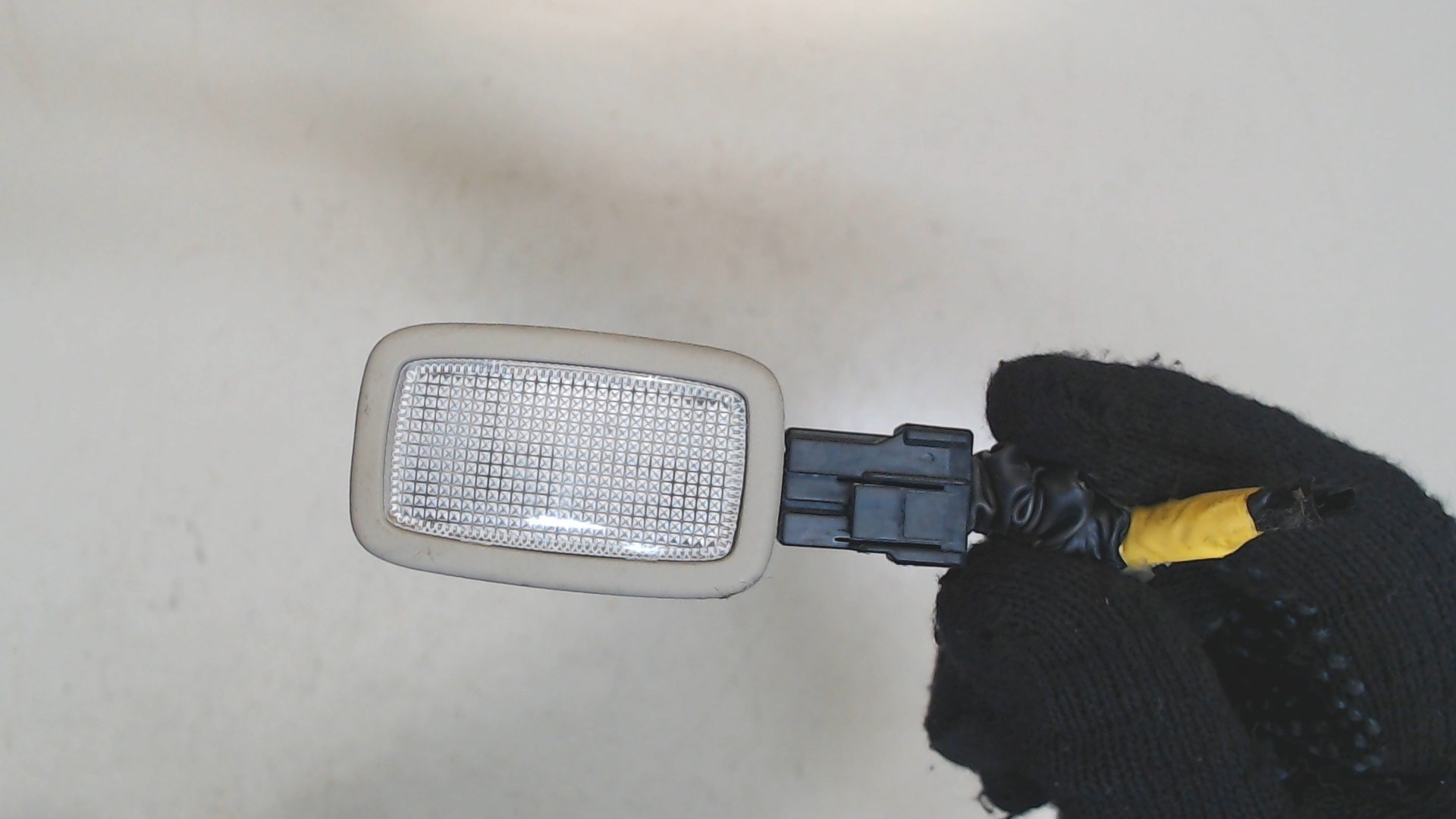 Плафон салонный