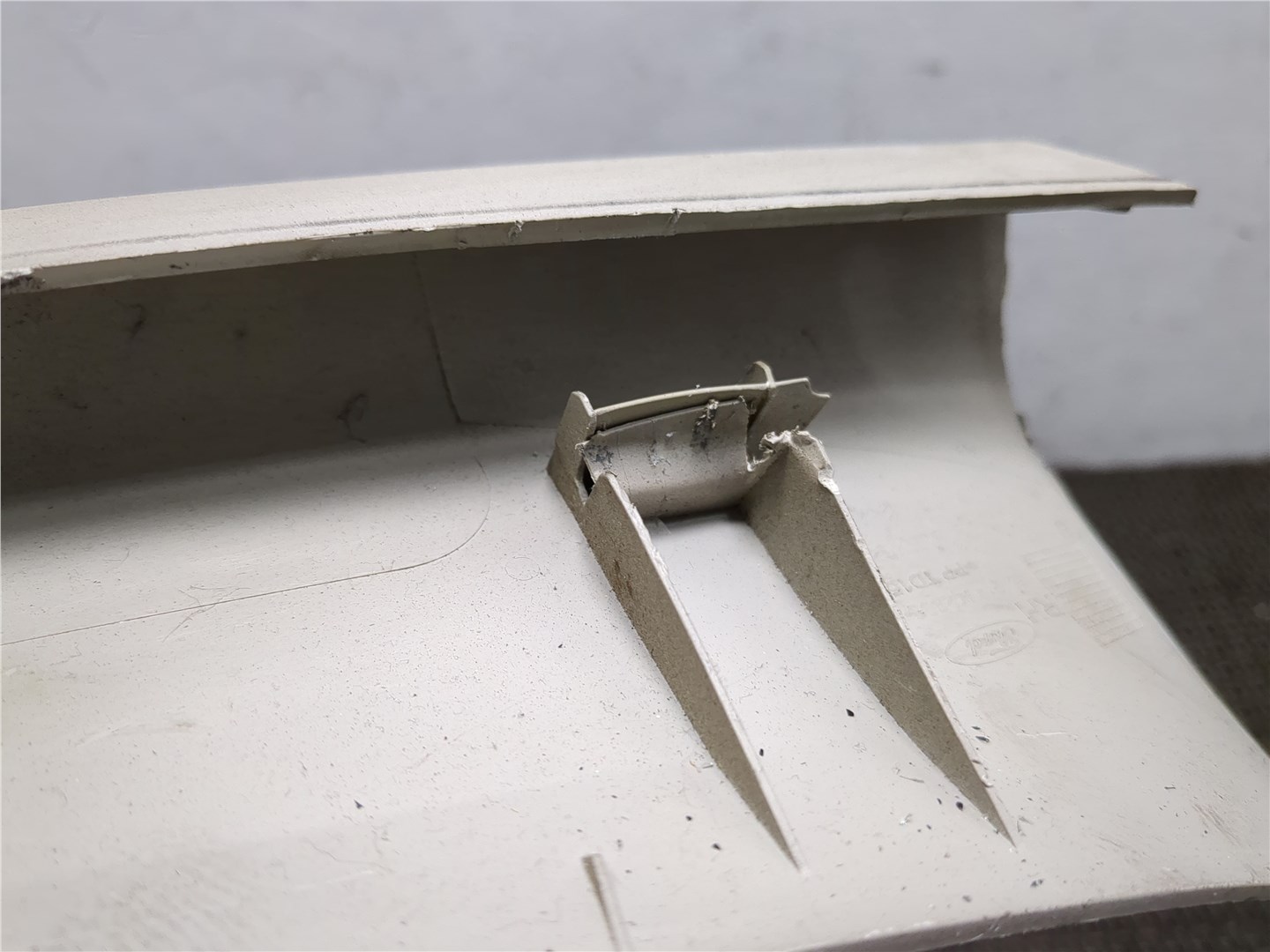 Обшивка стойки