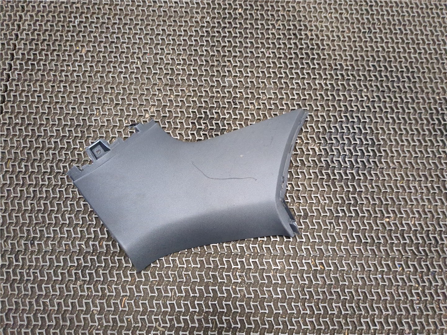 Обшивка стойки