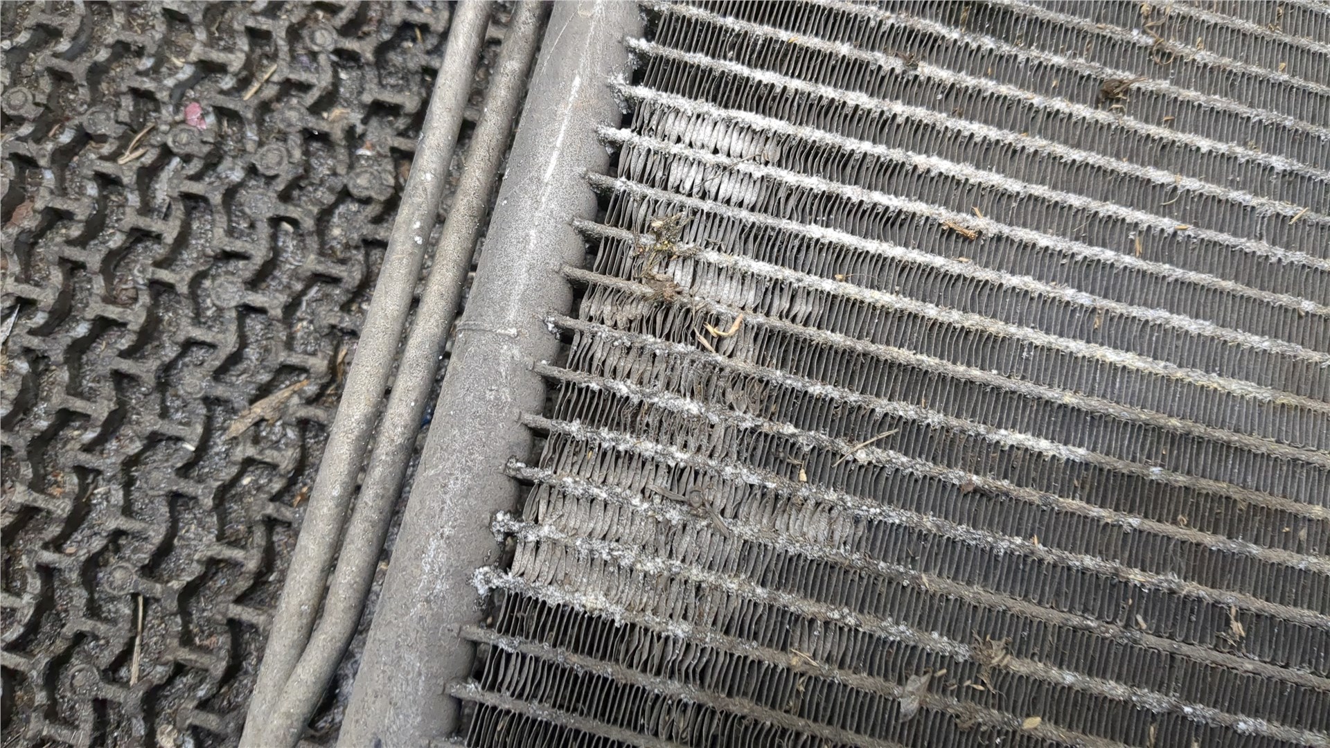 Радиатор кондиционера / конденсер