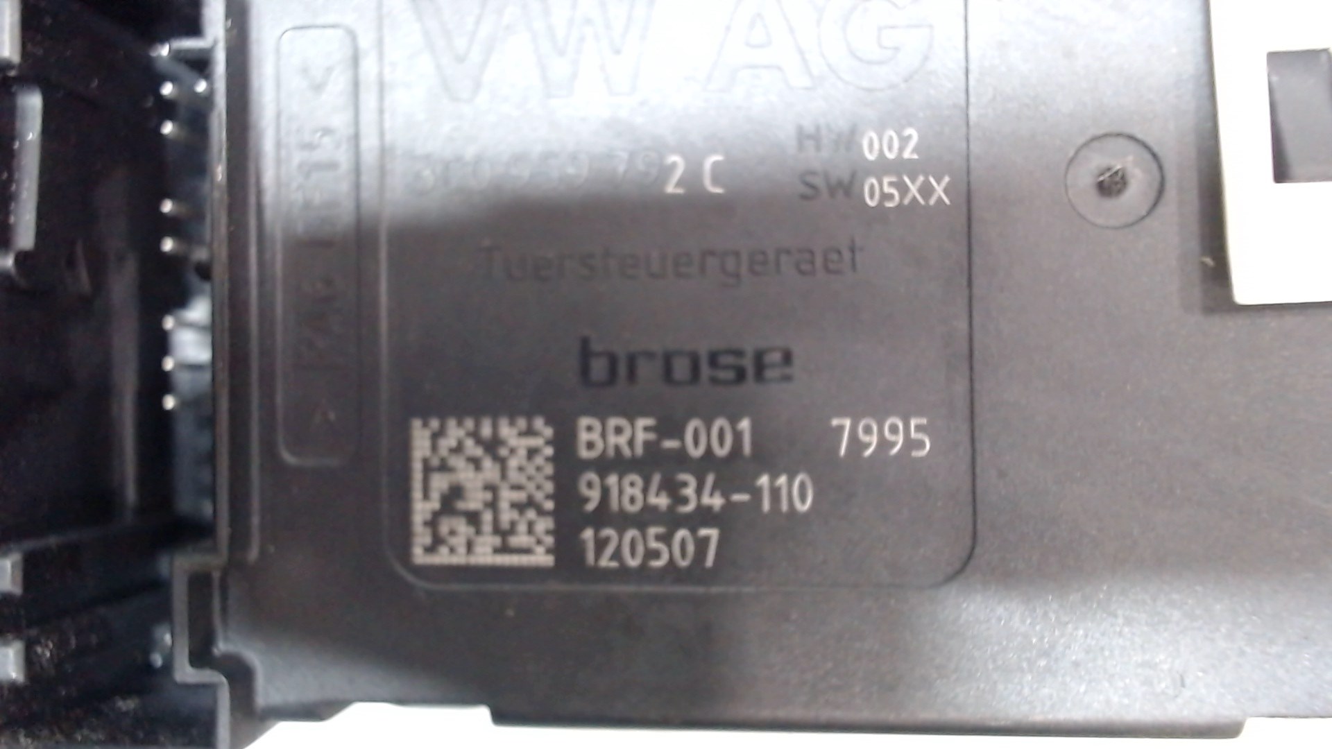 Стеклоподъемник электр. передний левый