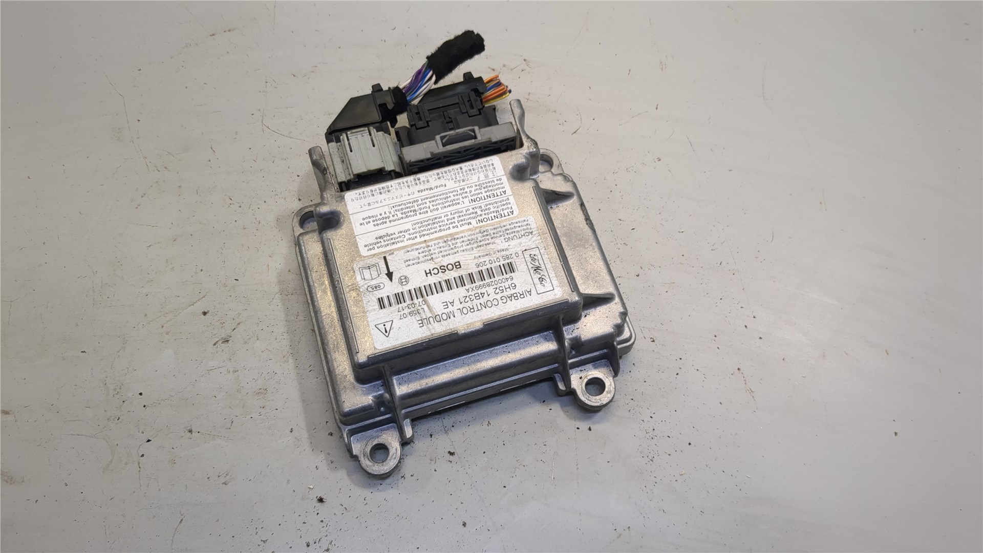 Блок управления подушек безопасности (AIR BAG)