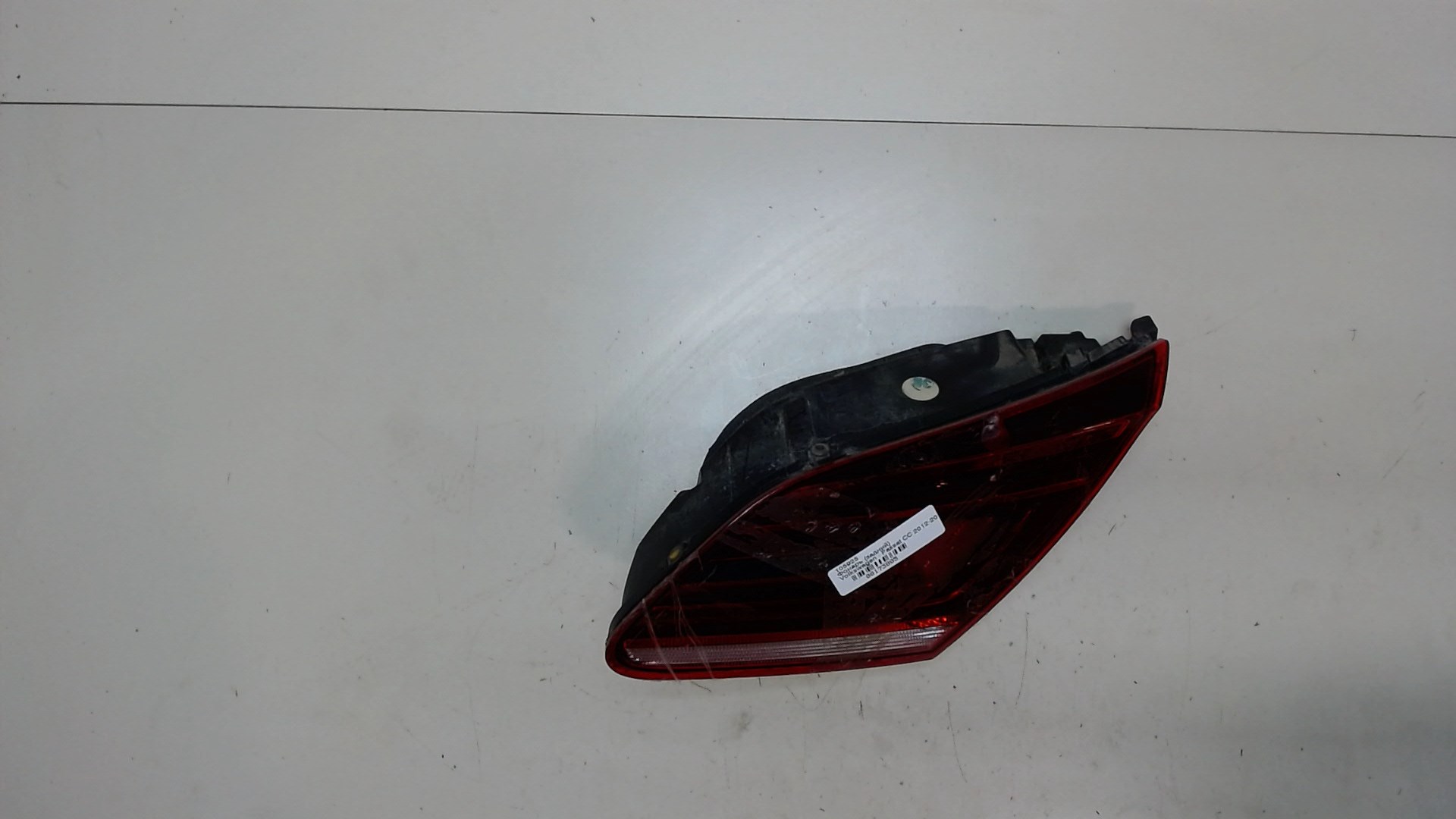 Фонарь задний внутренний правый
