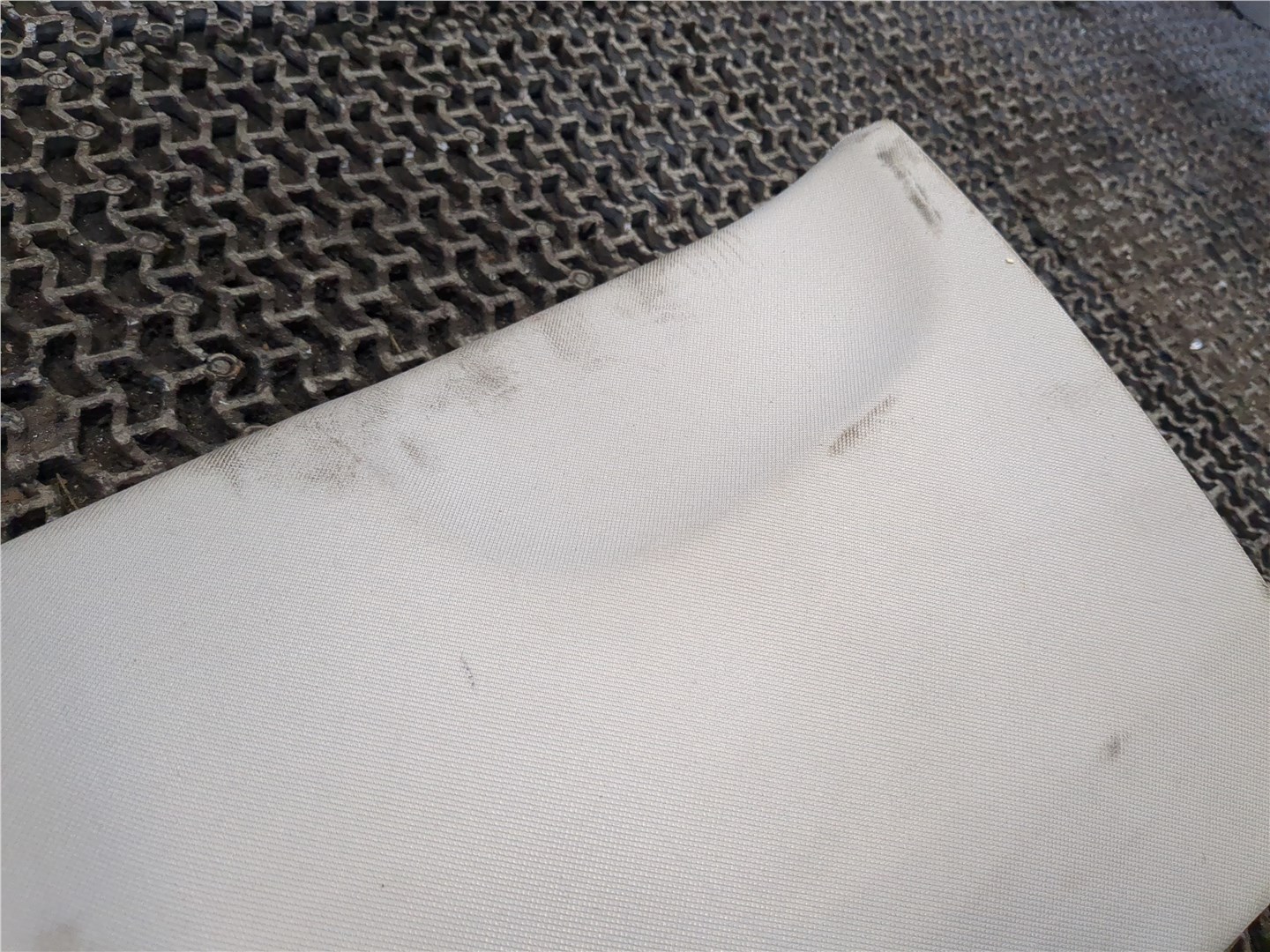 Обшивка стойки