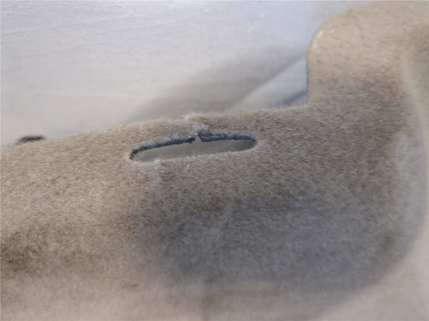 Обшивка багажника