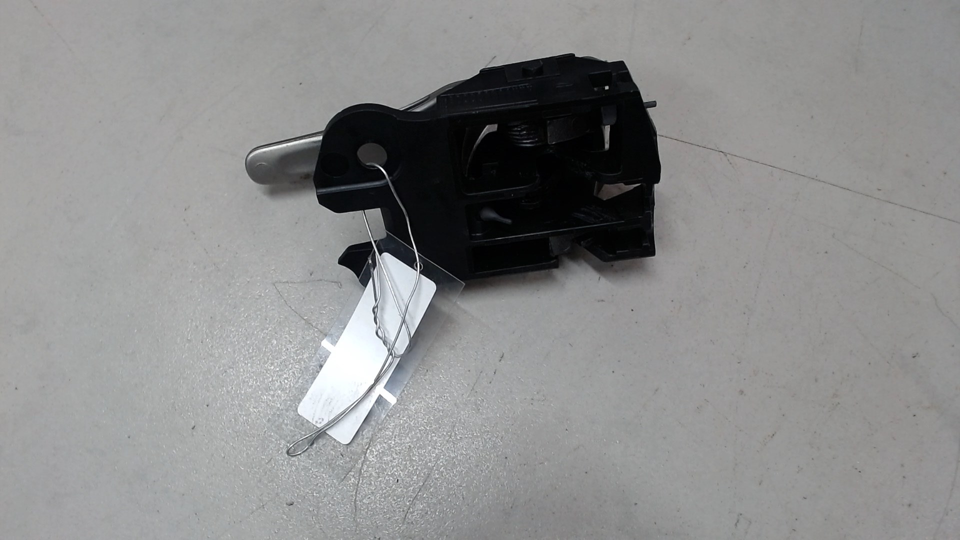 Ручка двери задней внутренняя правая