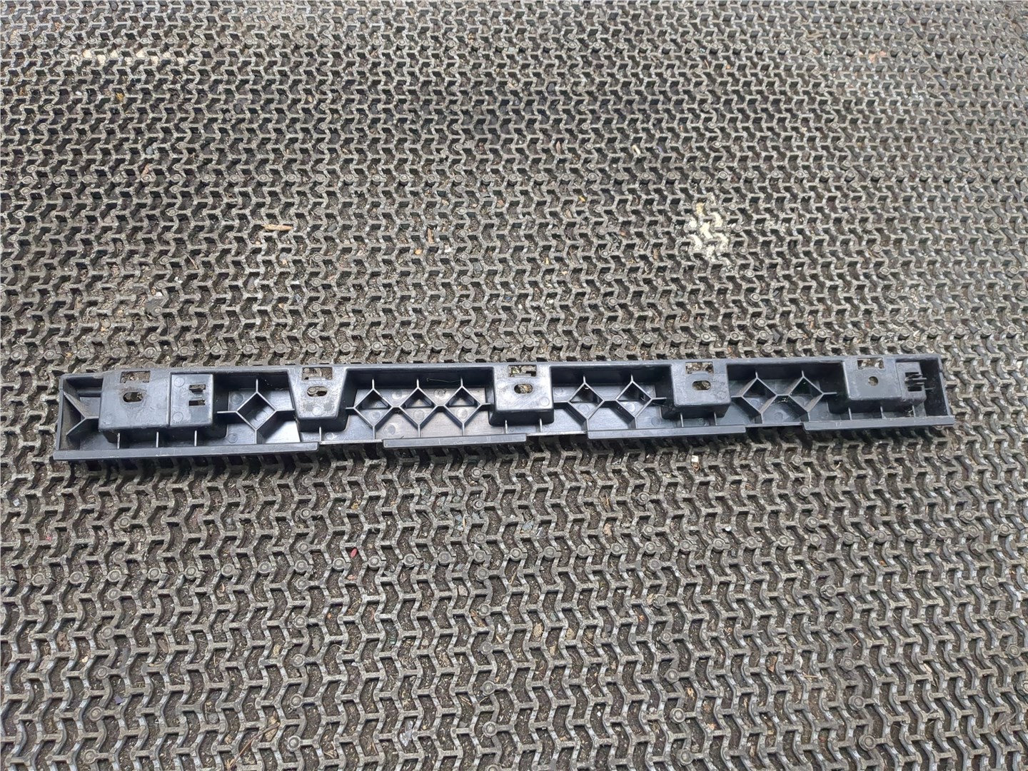 Накладка на подножку