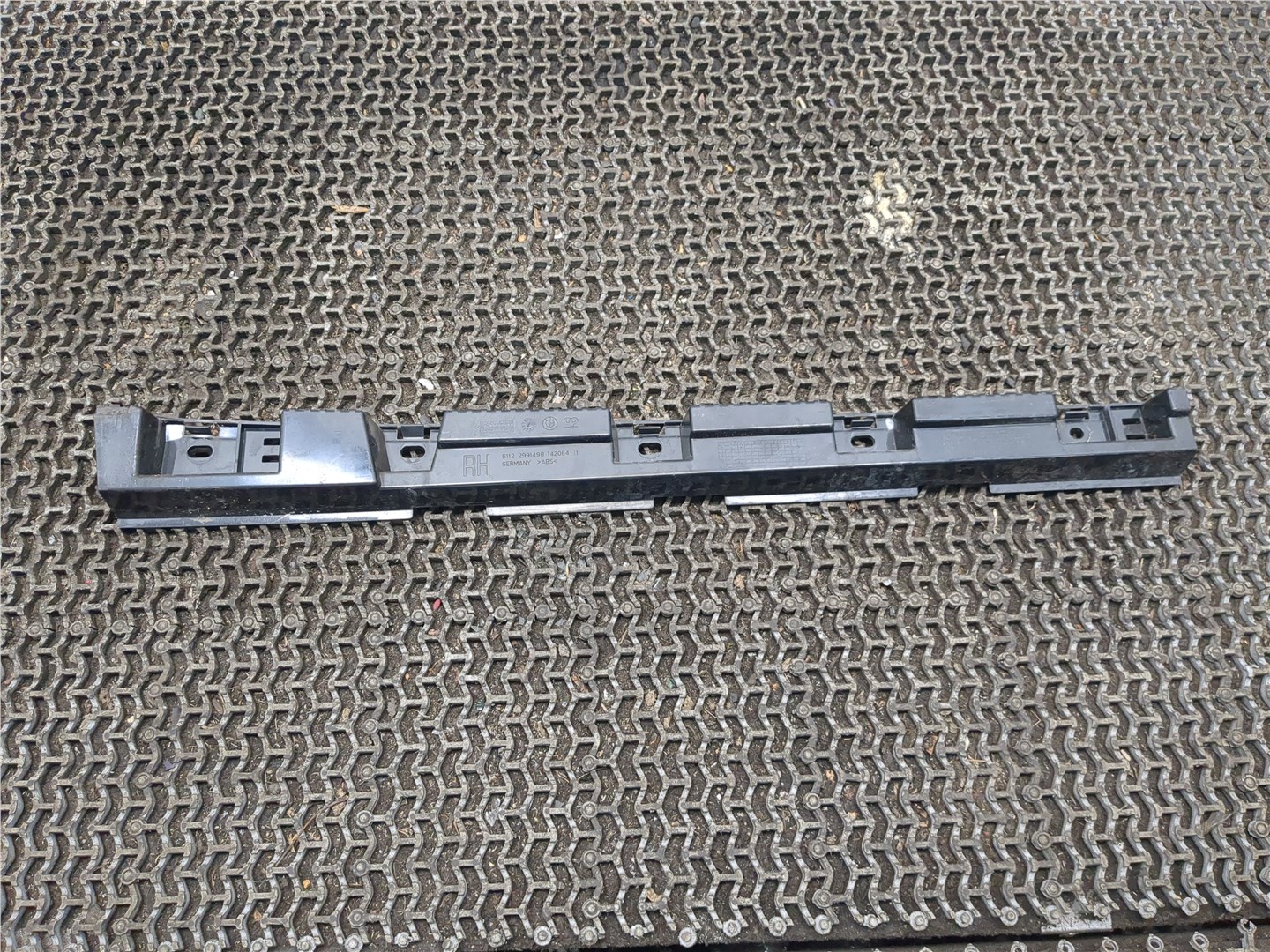 Кронштейн (сопут. товар)