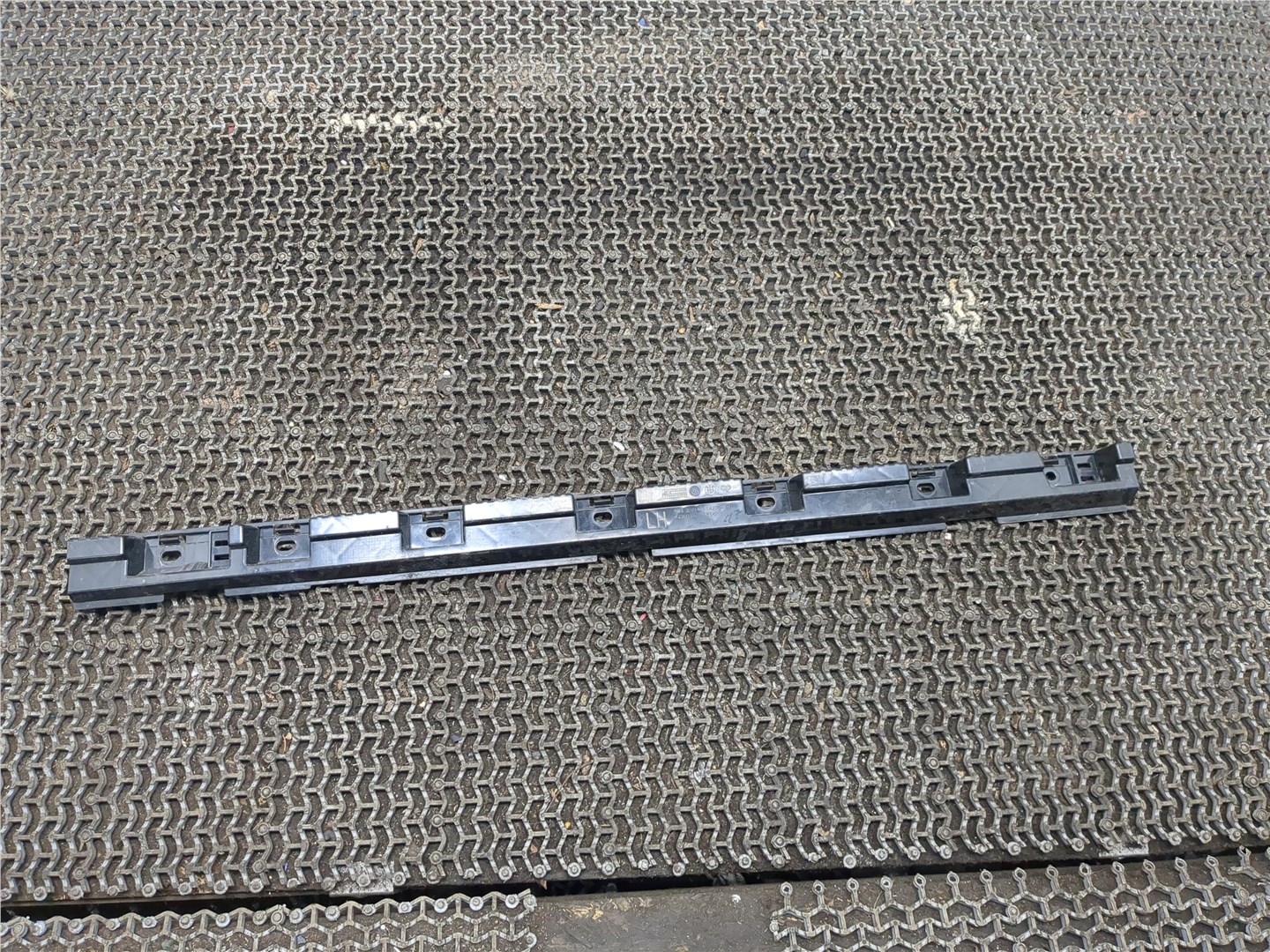 Кронштейн (сопут. товар)