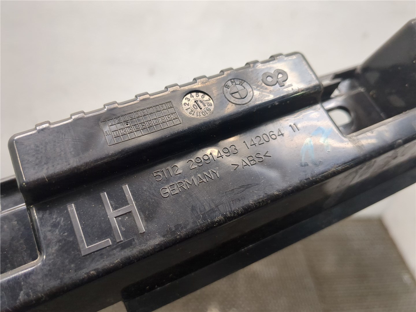 Кронштейн (сопут. товар)