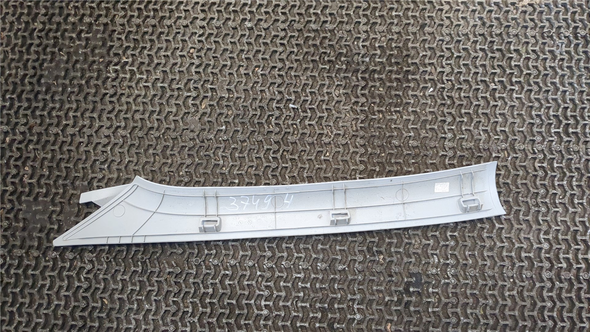 Обшивка стойки