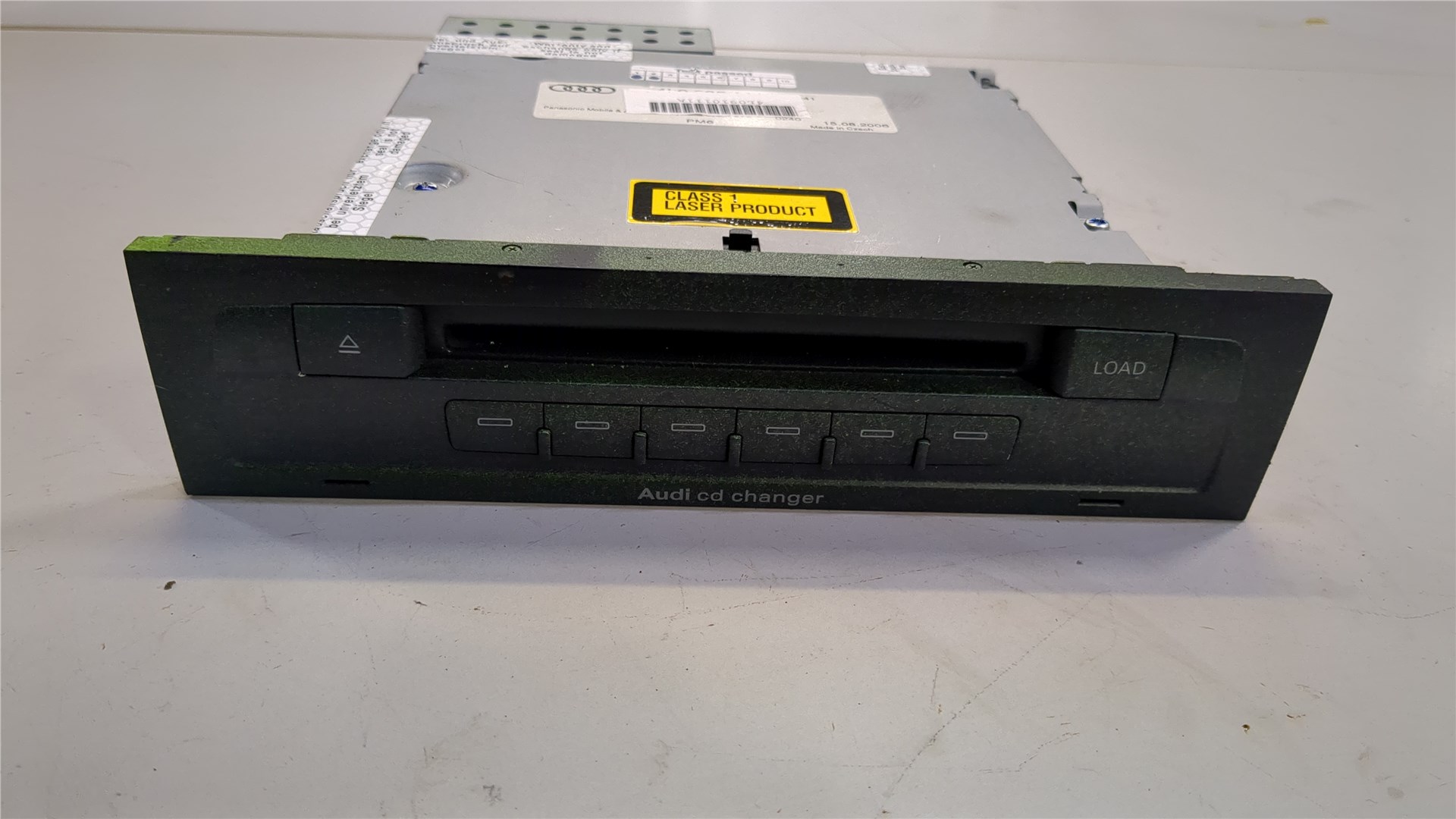 Проигрыватель CD/DVD