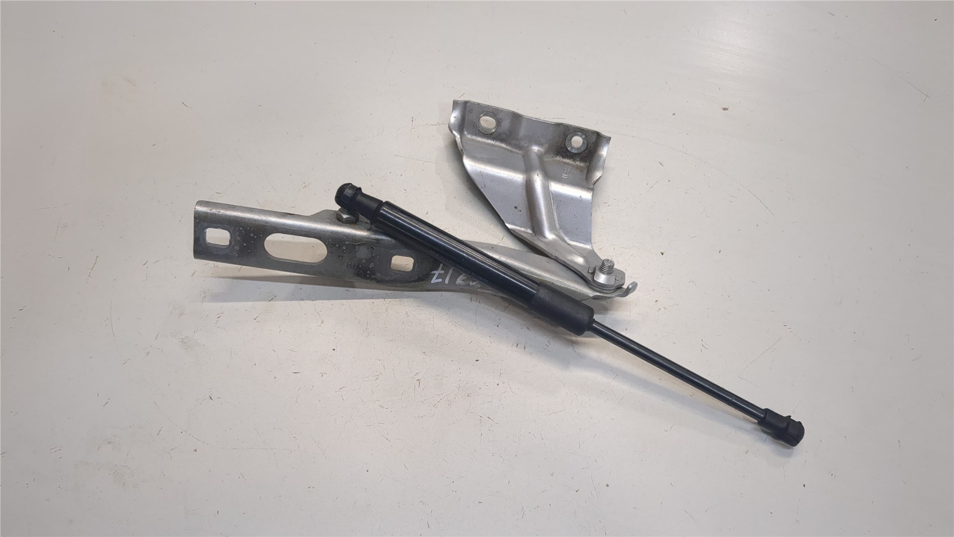 AP-0016327512 AP-0016327512