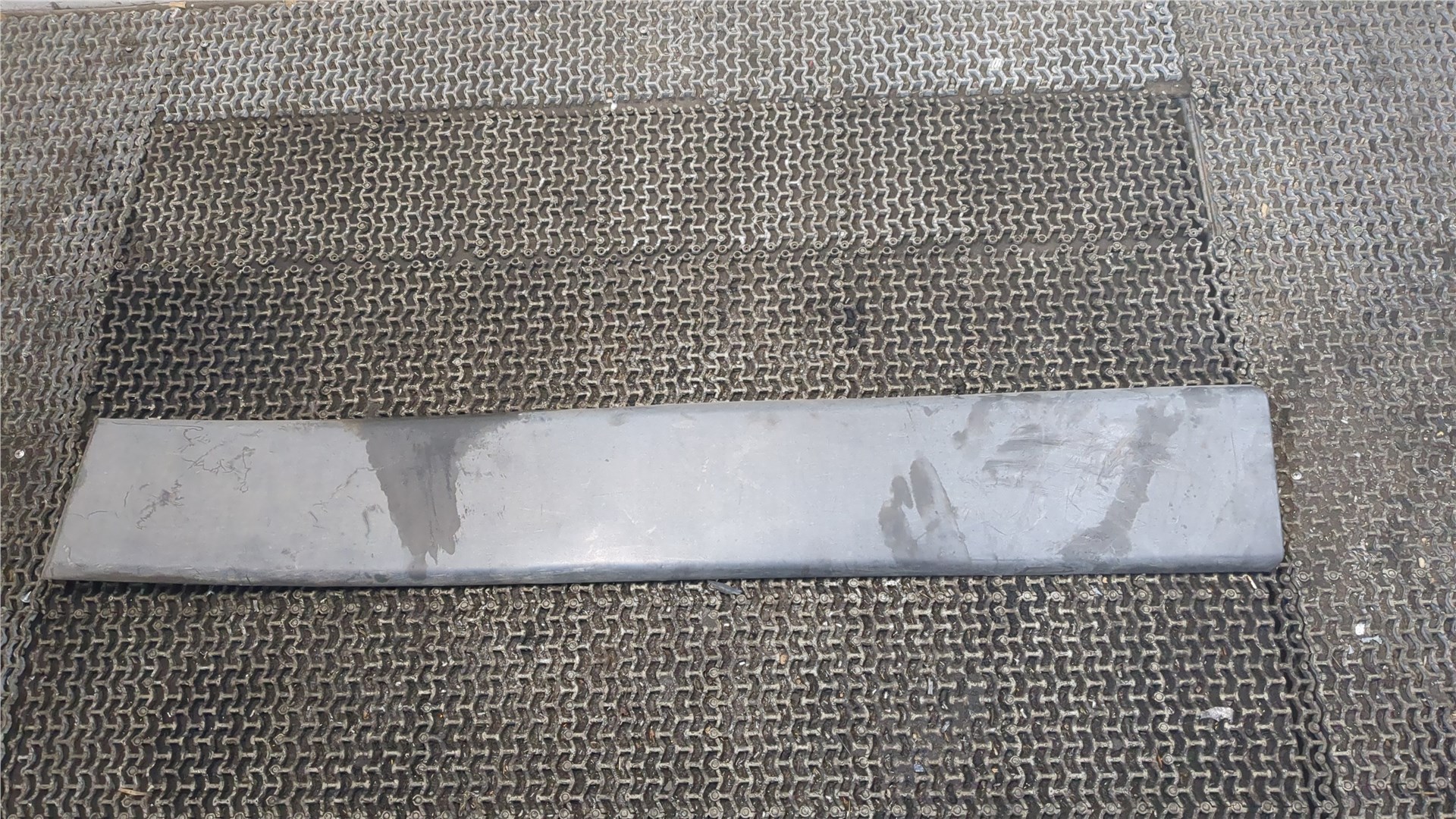 Молдинг двери