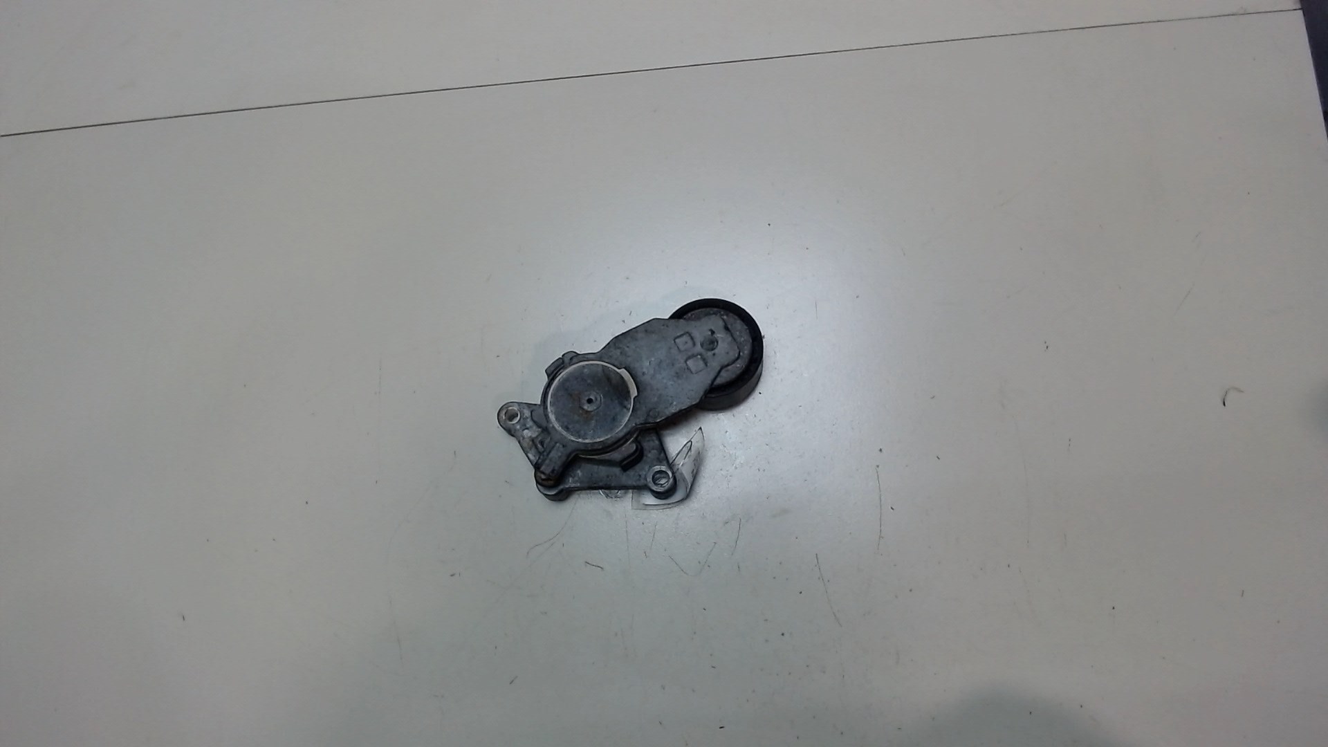 Натяжитель ремня