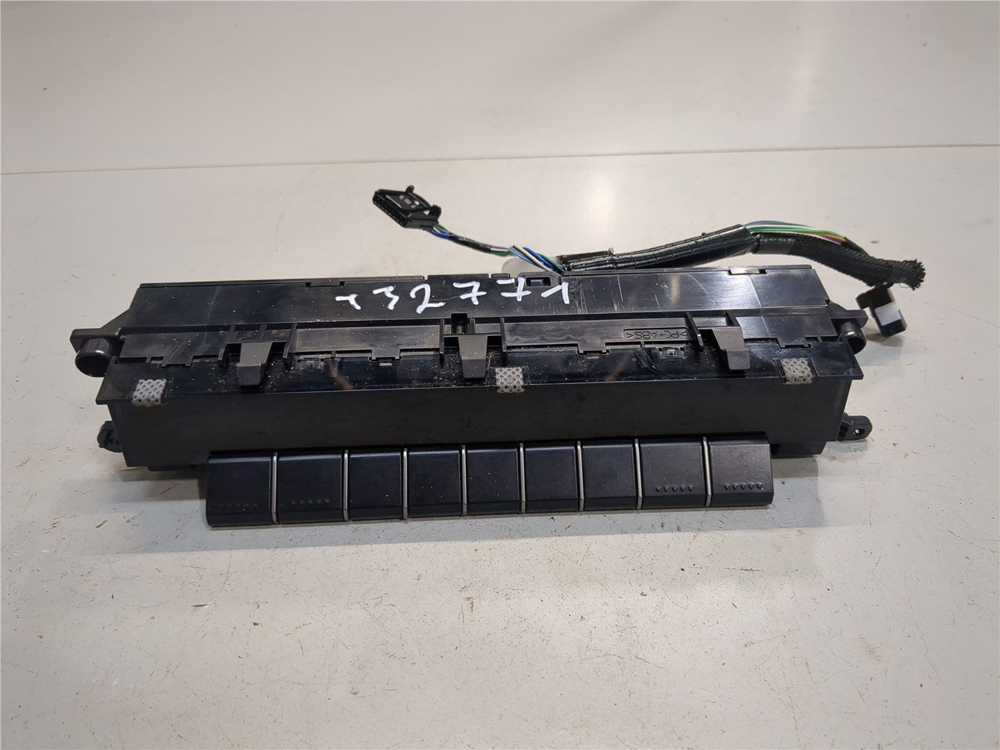 Переключатель отопителя