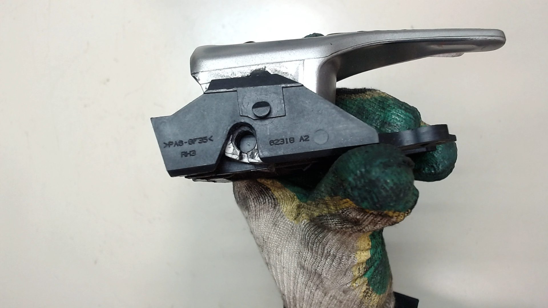 Ручка двери передней внутренняя правая