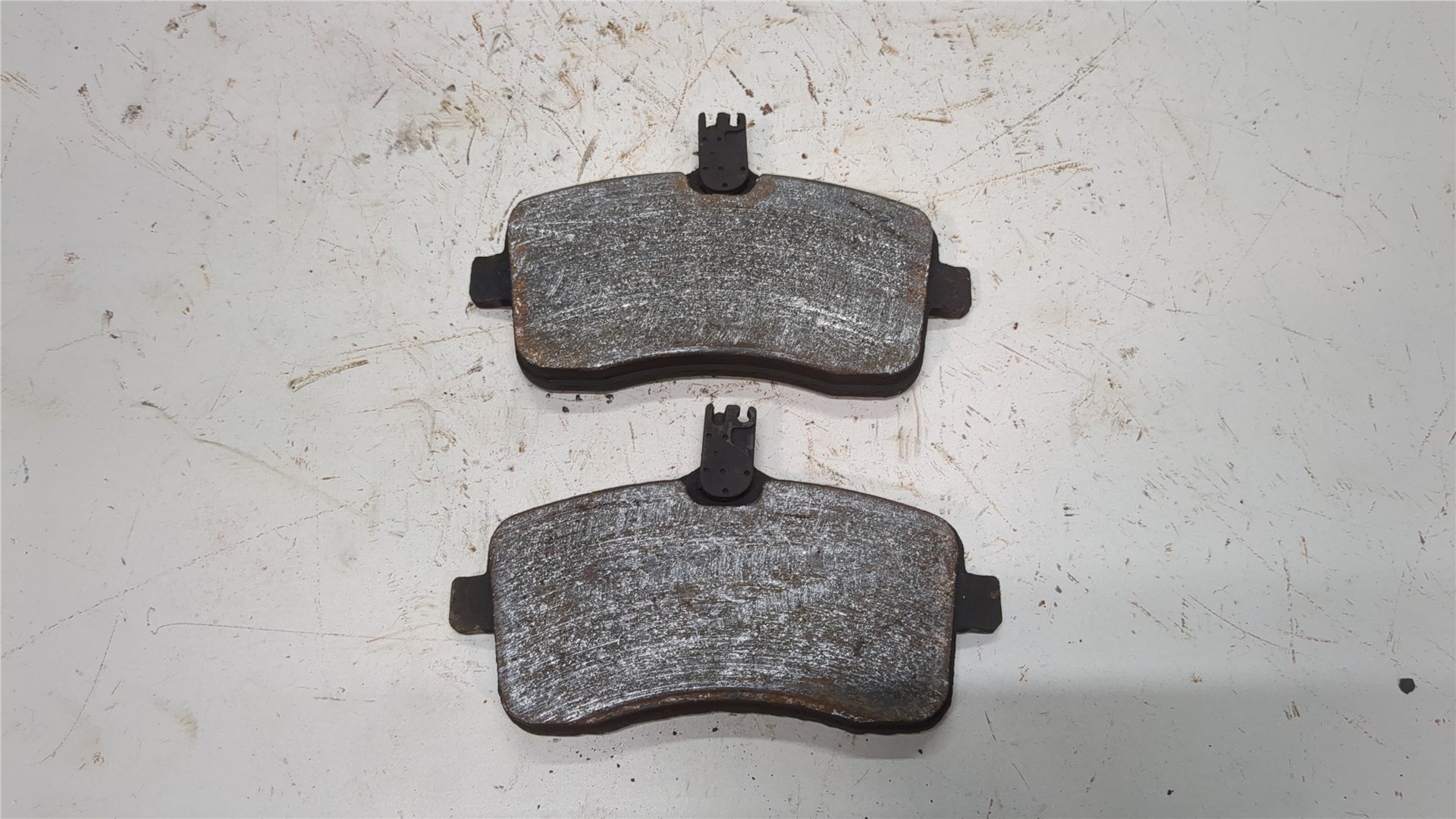 Колодки тормозные передние к-т