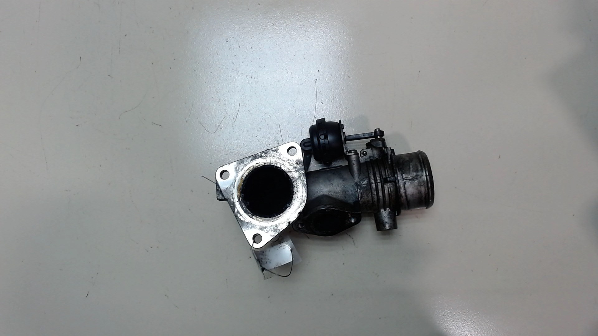 Заслонка дроссельная электрическая