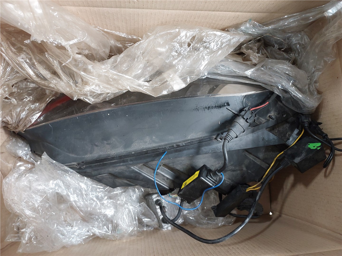 Фара правая