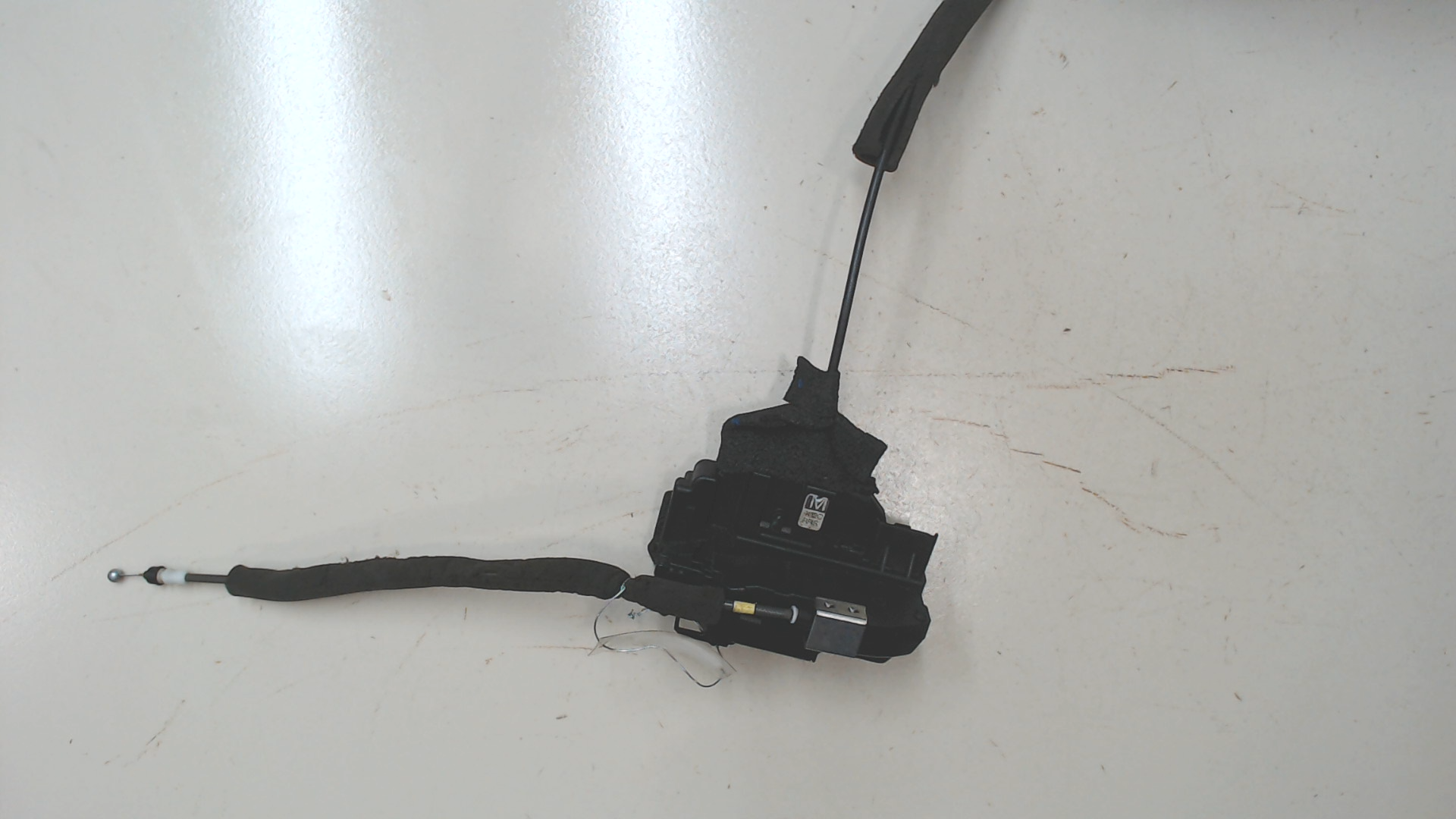 Замок двери задней правой