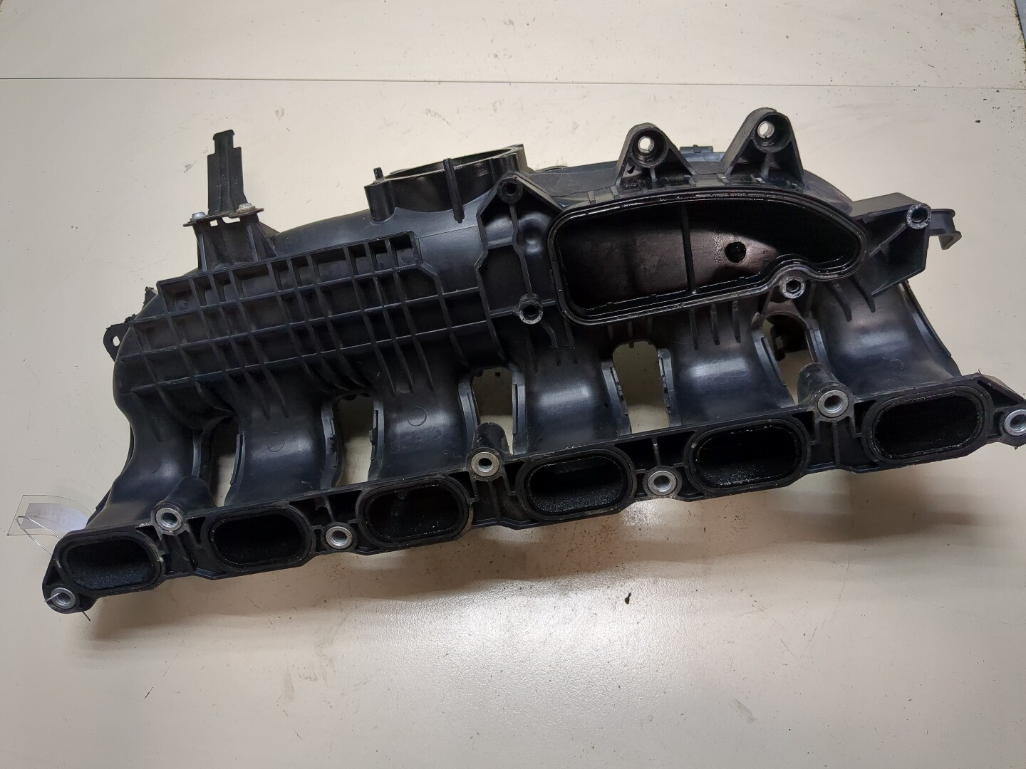 Коллектор впускной