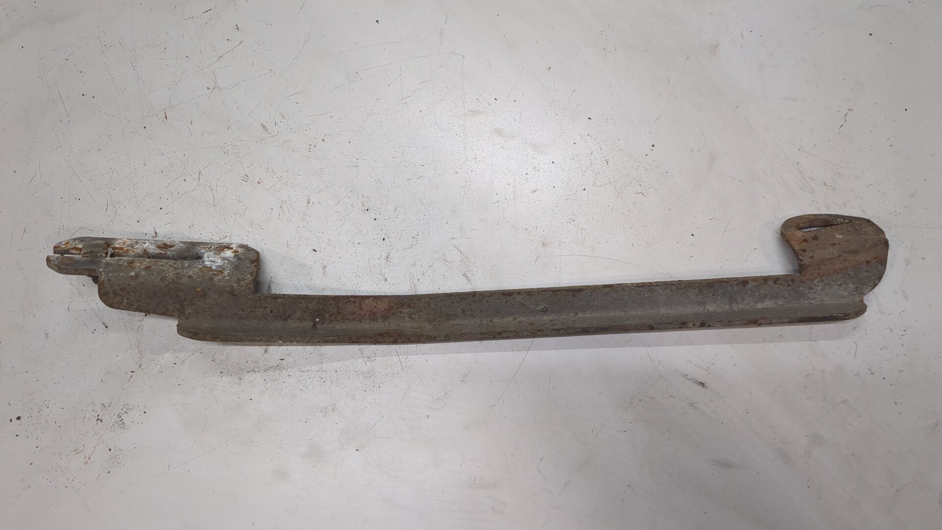 Кронштейн (сопут. товар)