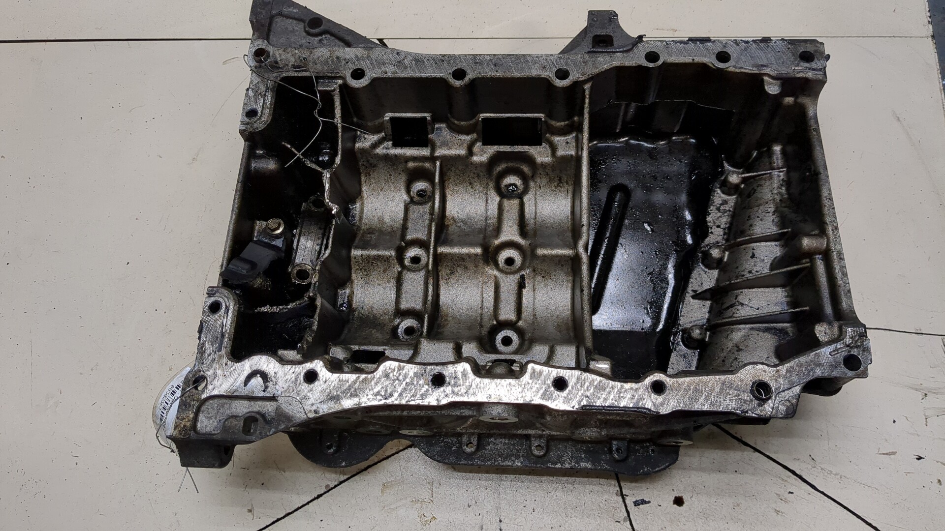 Поддон масляный двигателя (картер)