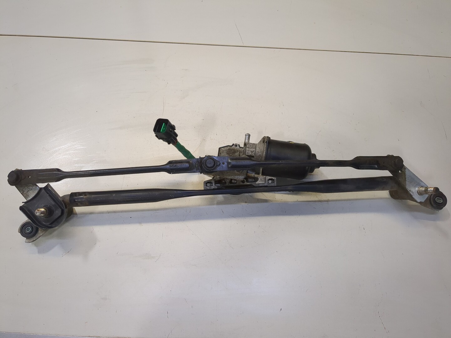 Трапеция стеклоочистителей