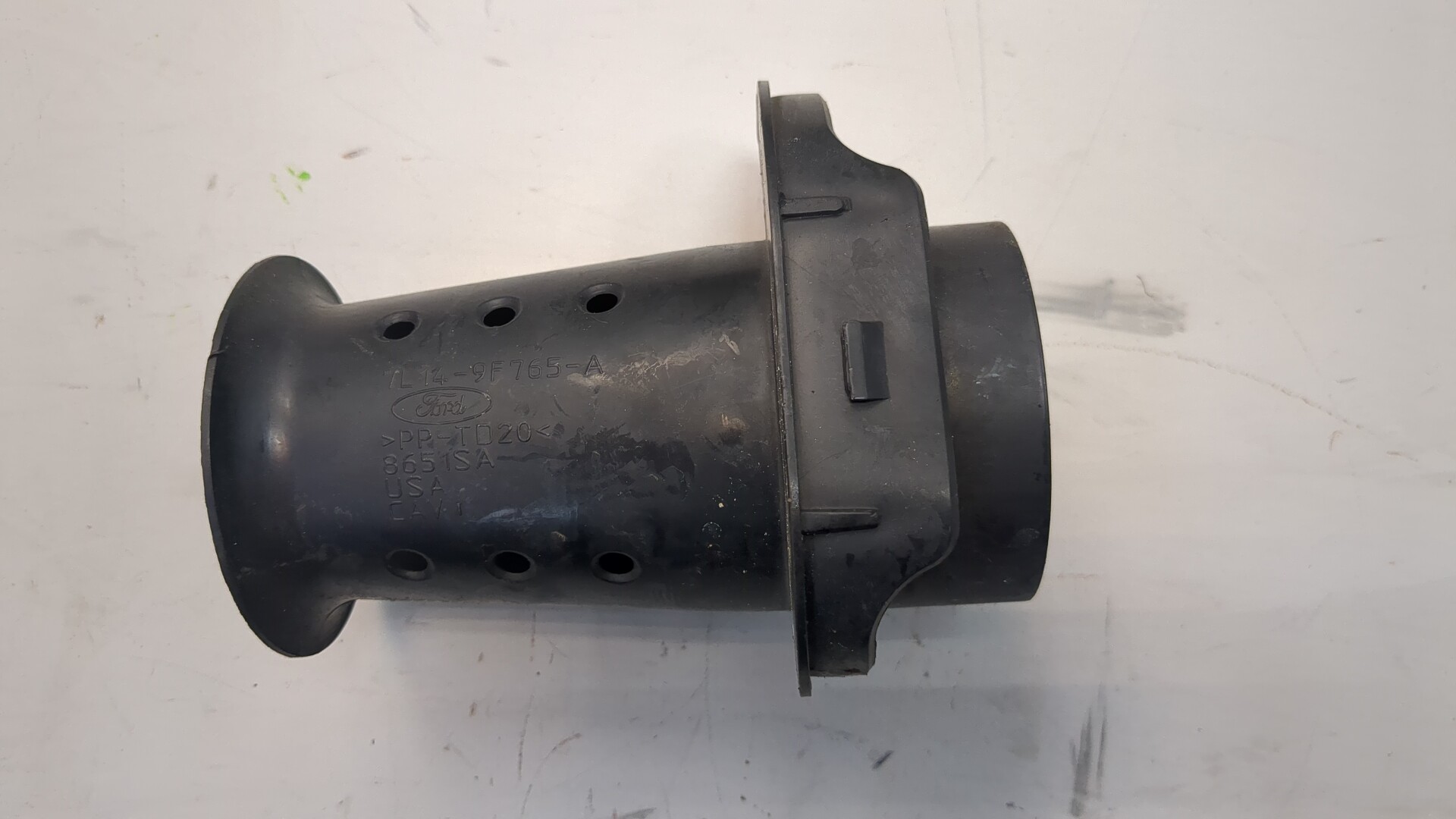 Воздухозаборник (внутри)