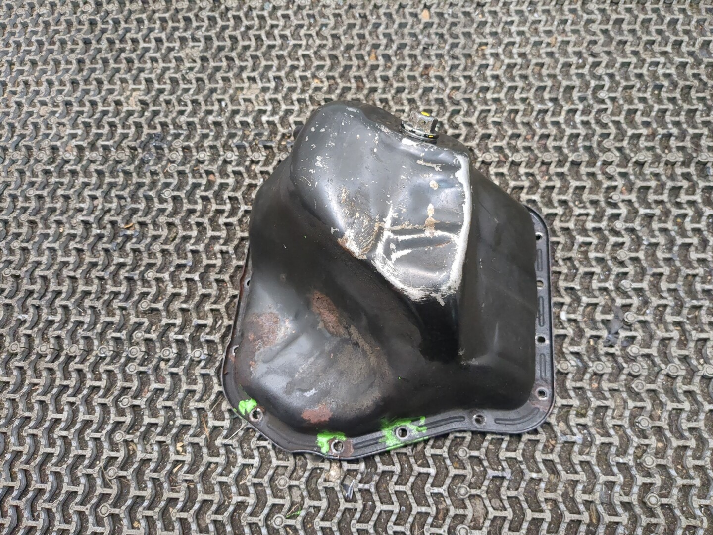 Поддон масляный двигателя (картер)