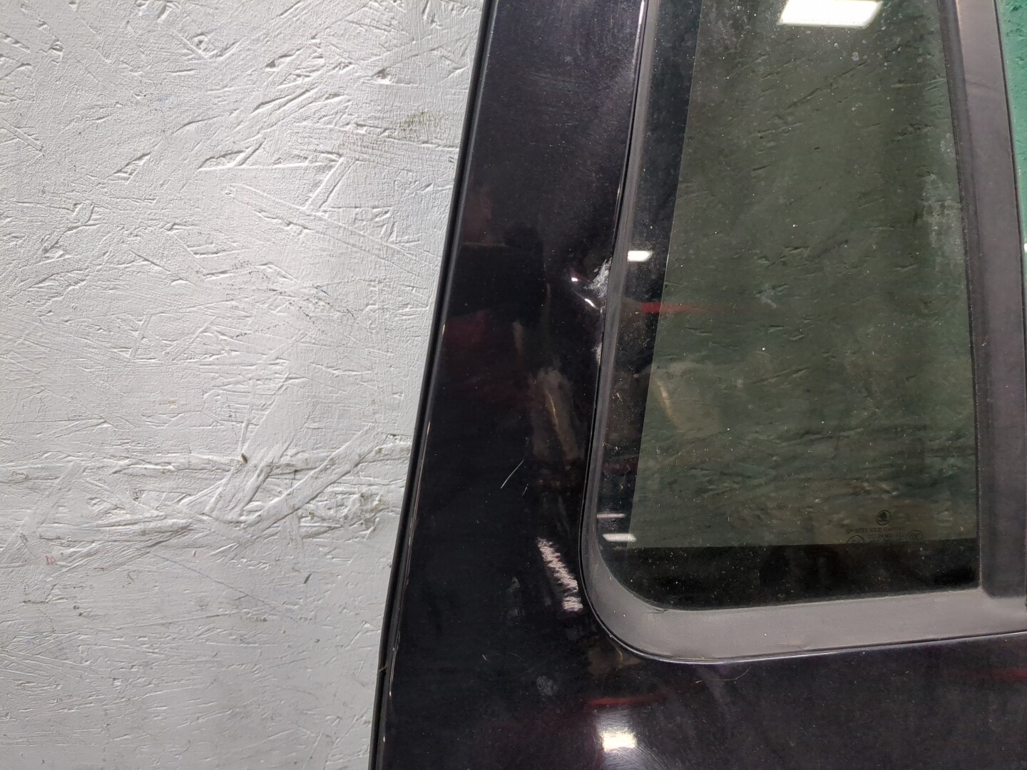 Дверь задняя правая