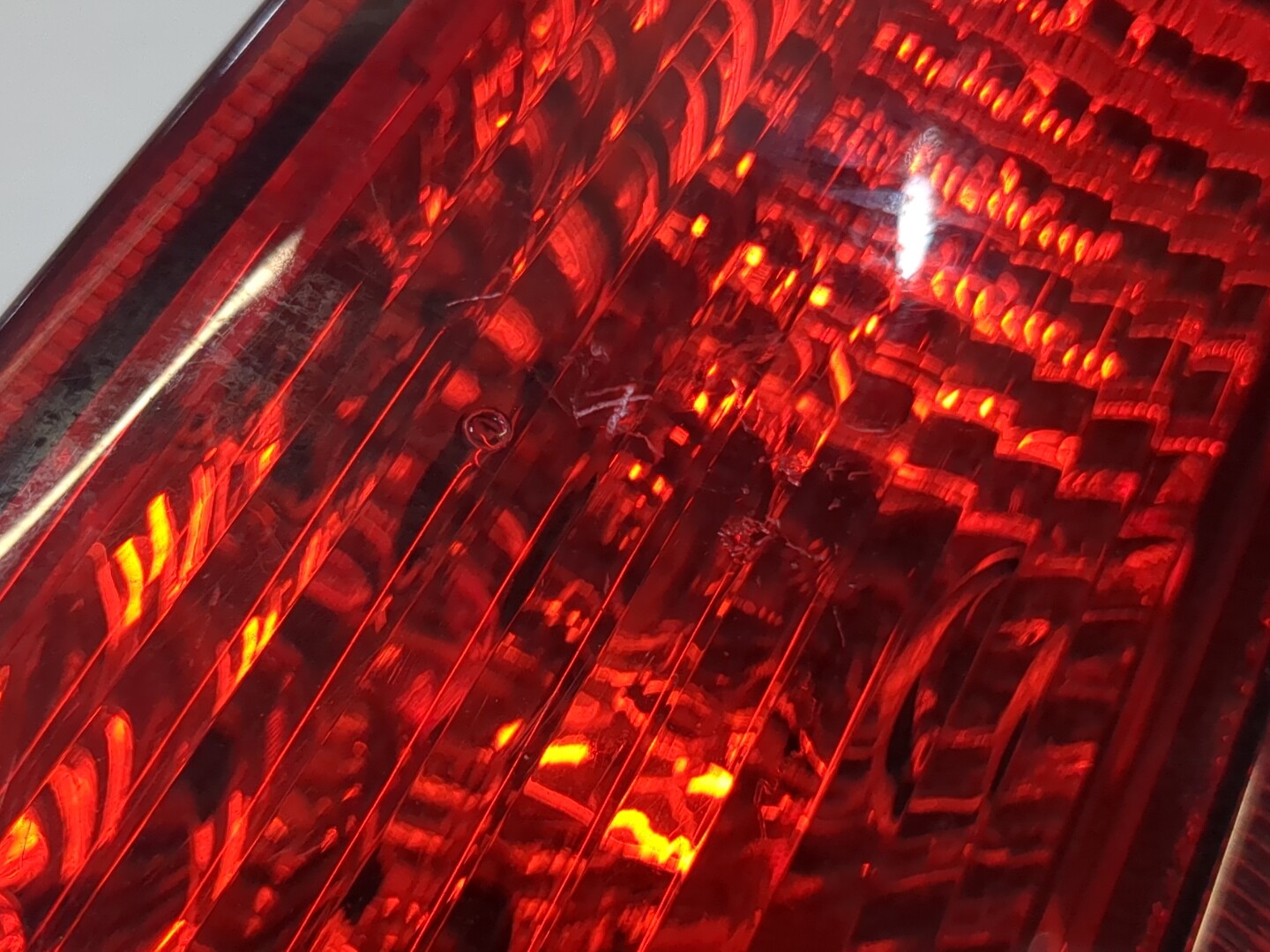 Фонарь задний правый