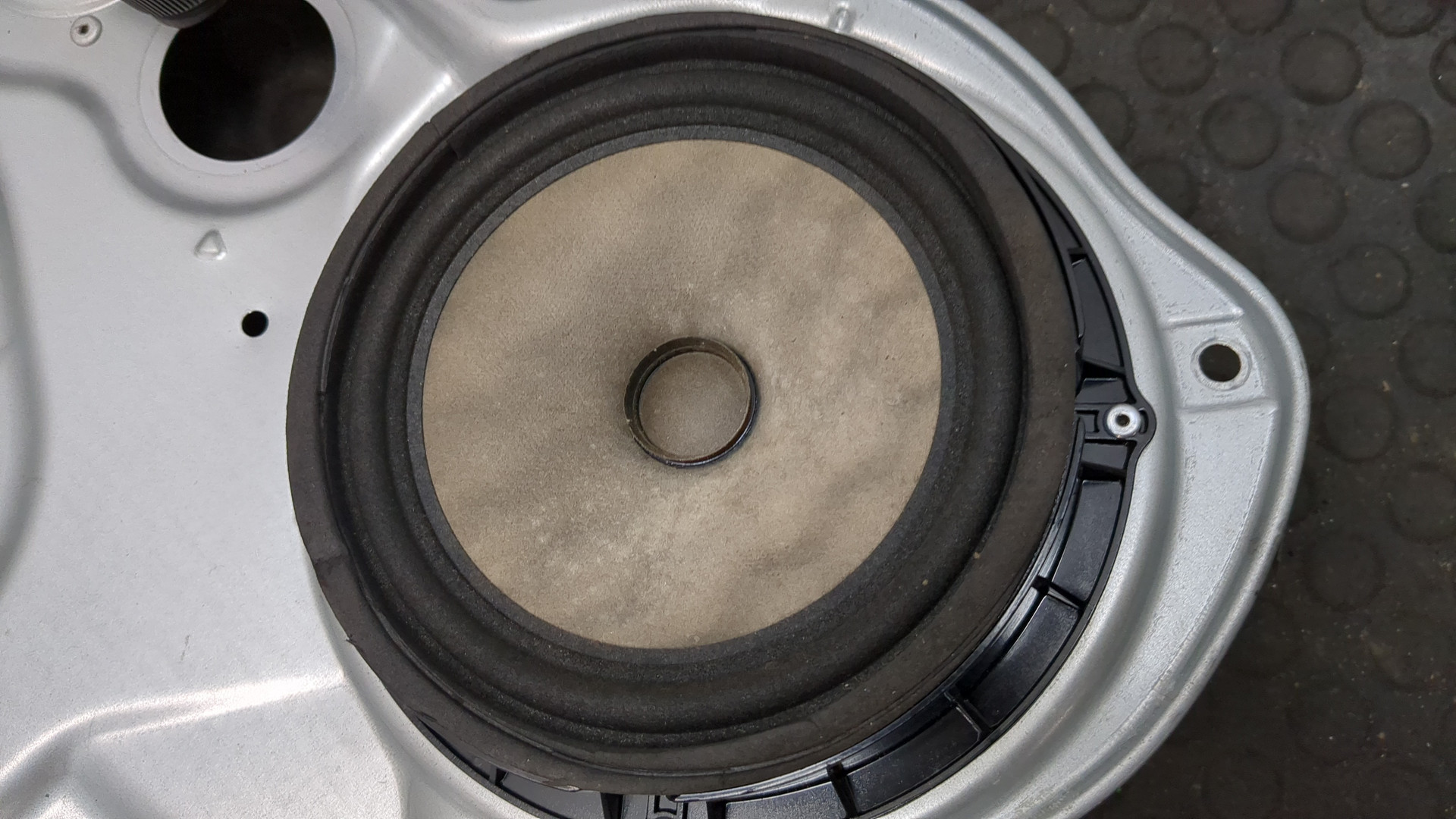 Стеклоподъемник механ. задний левый