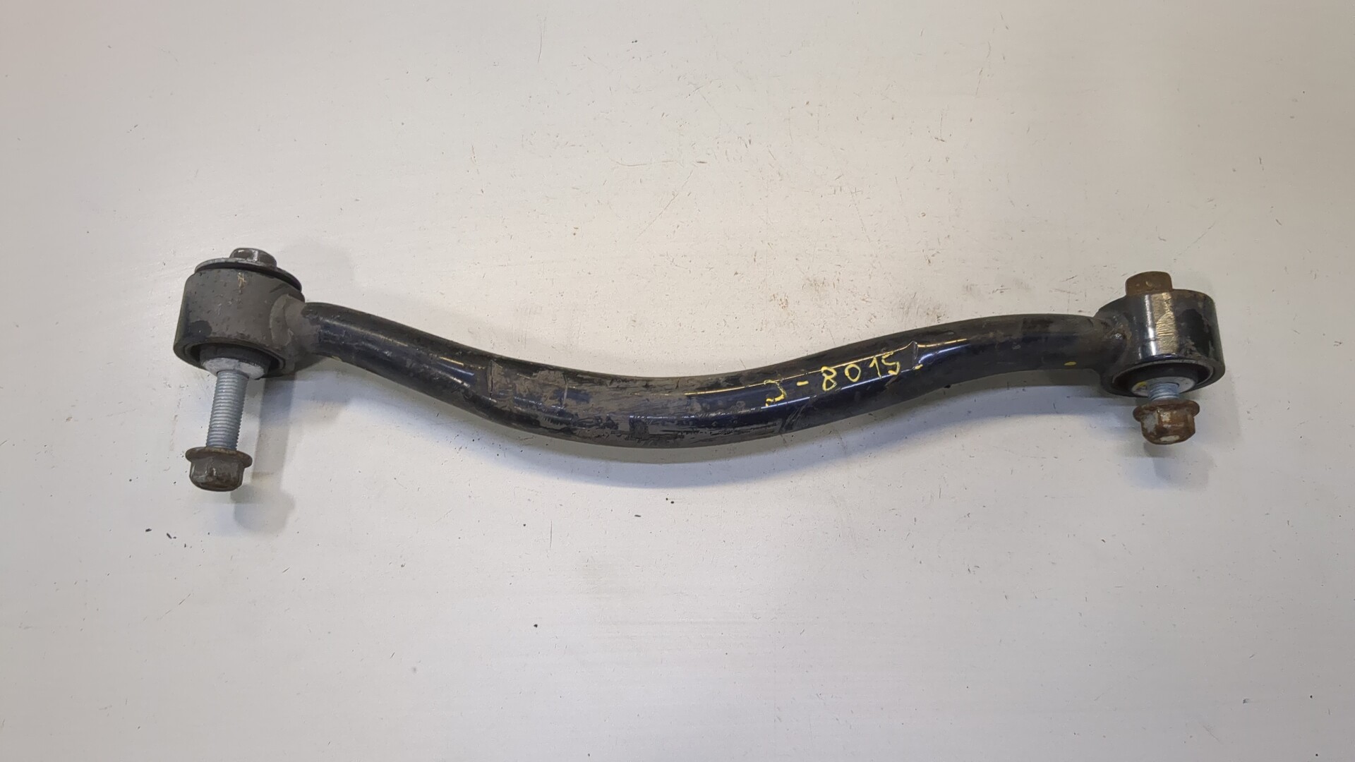 Рычаг задний