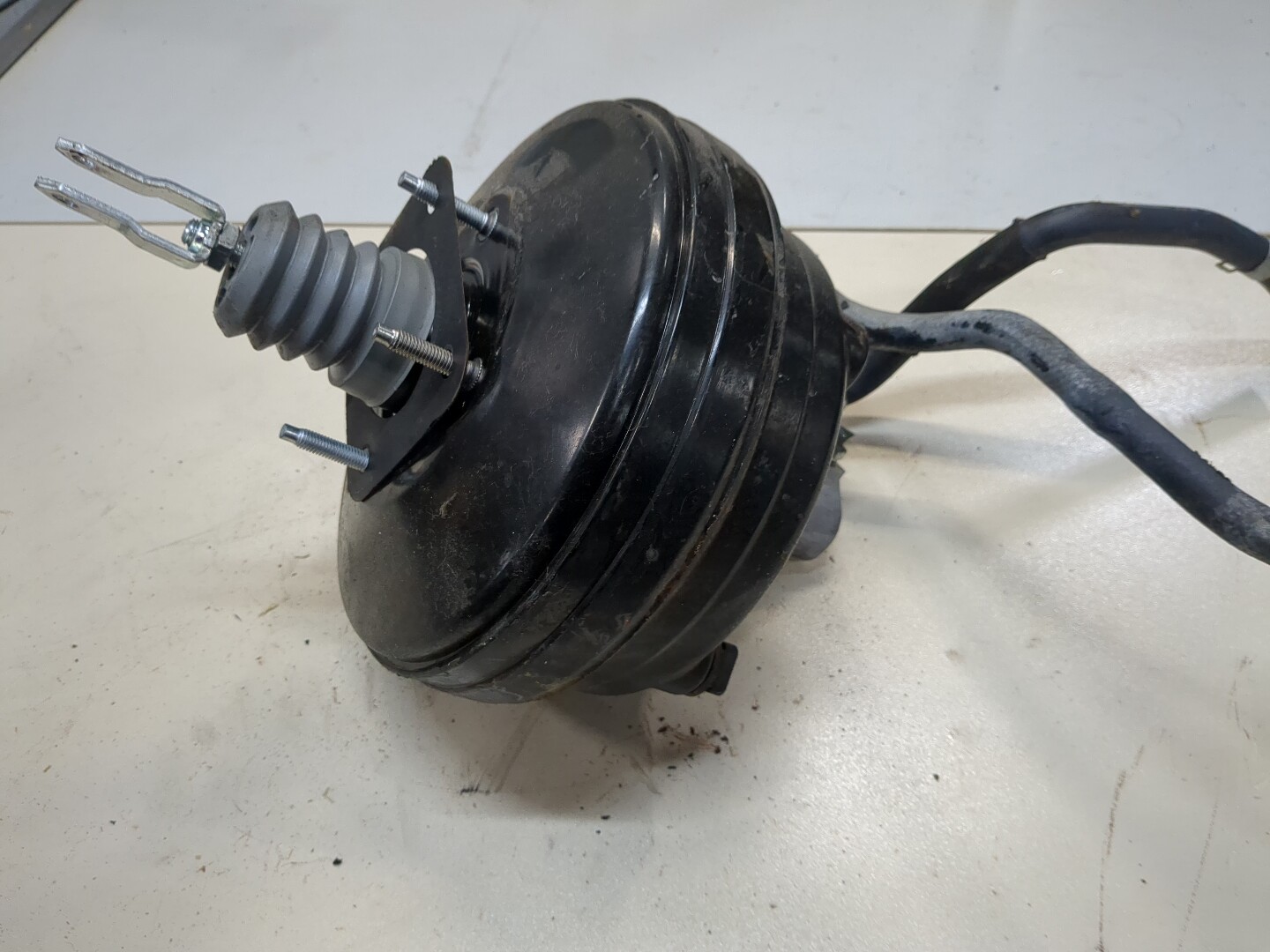 Цилиндр тормозной главный