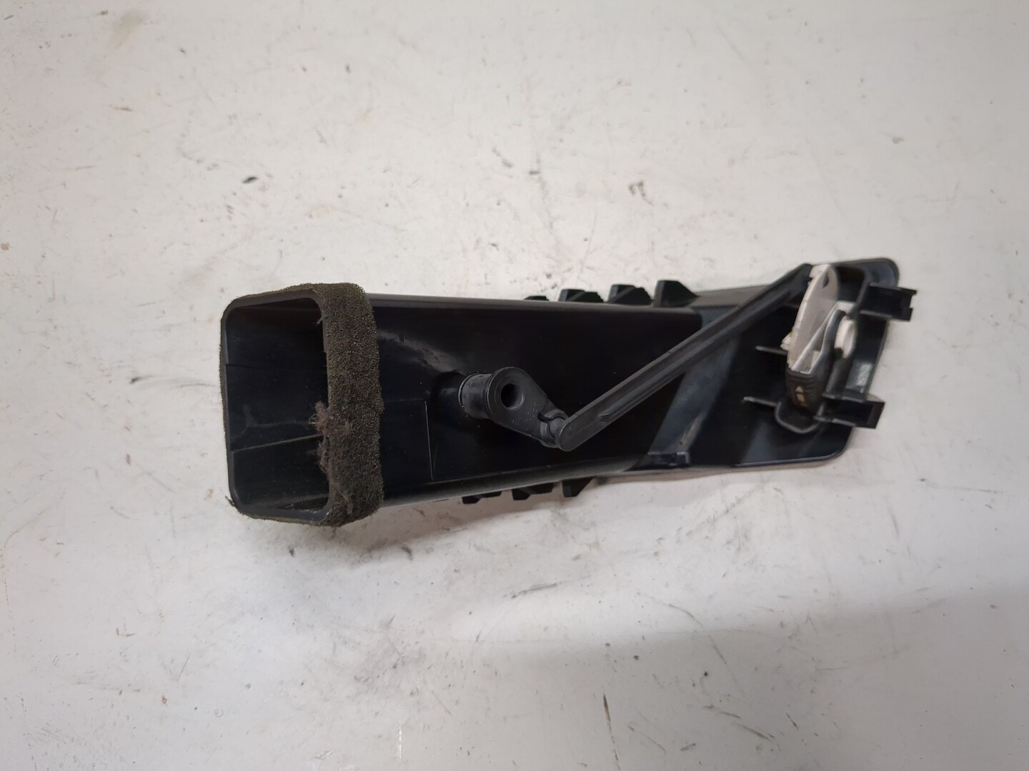 Дефлектор воздушный