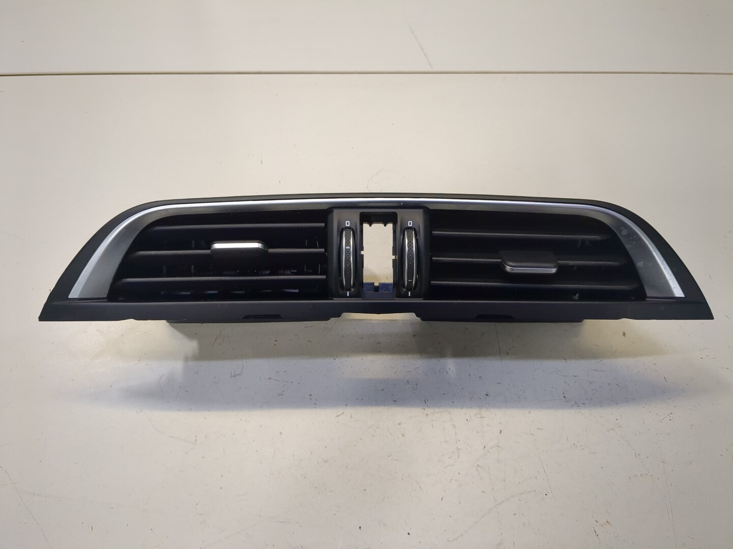 Дефлектор воздушный